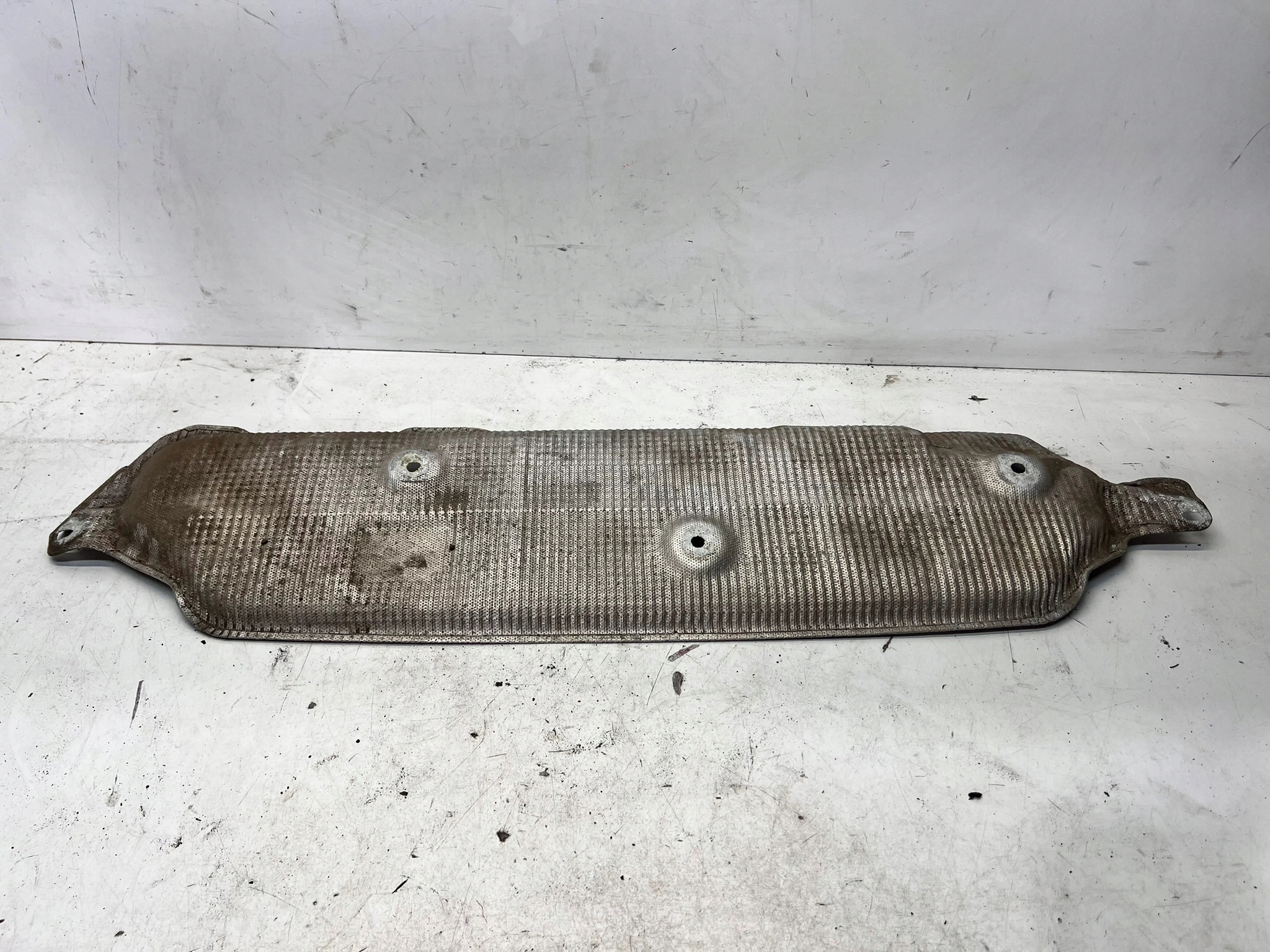 Blende Abdeckung TERMICZNA AUDI Q7 4M 4M0825711F