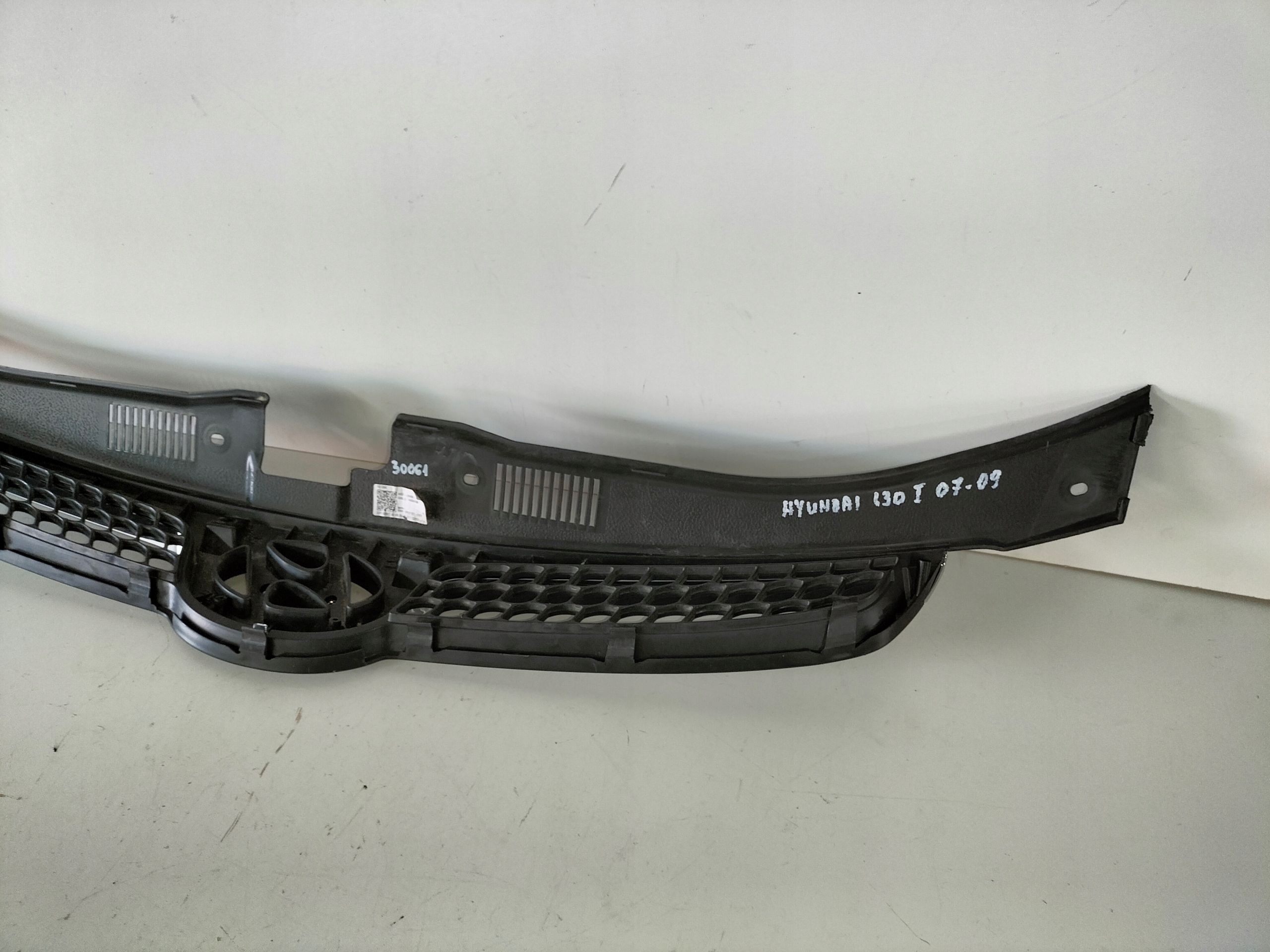 grille grid grill HYUNDAI I30 and 07-09