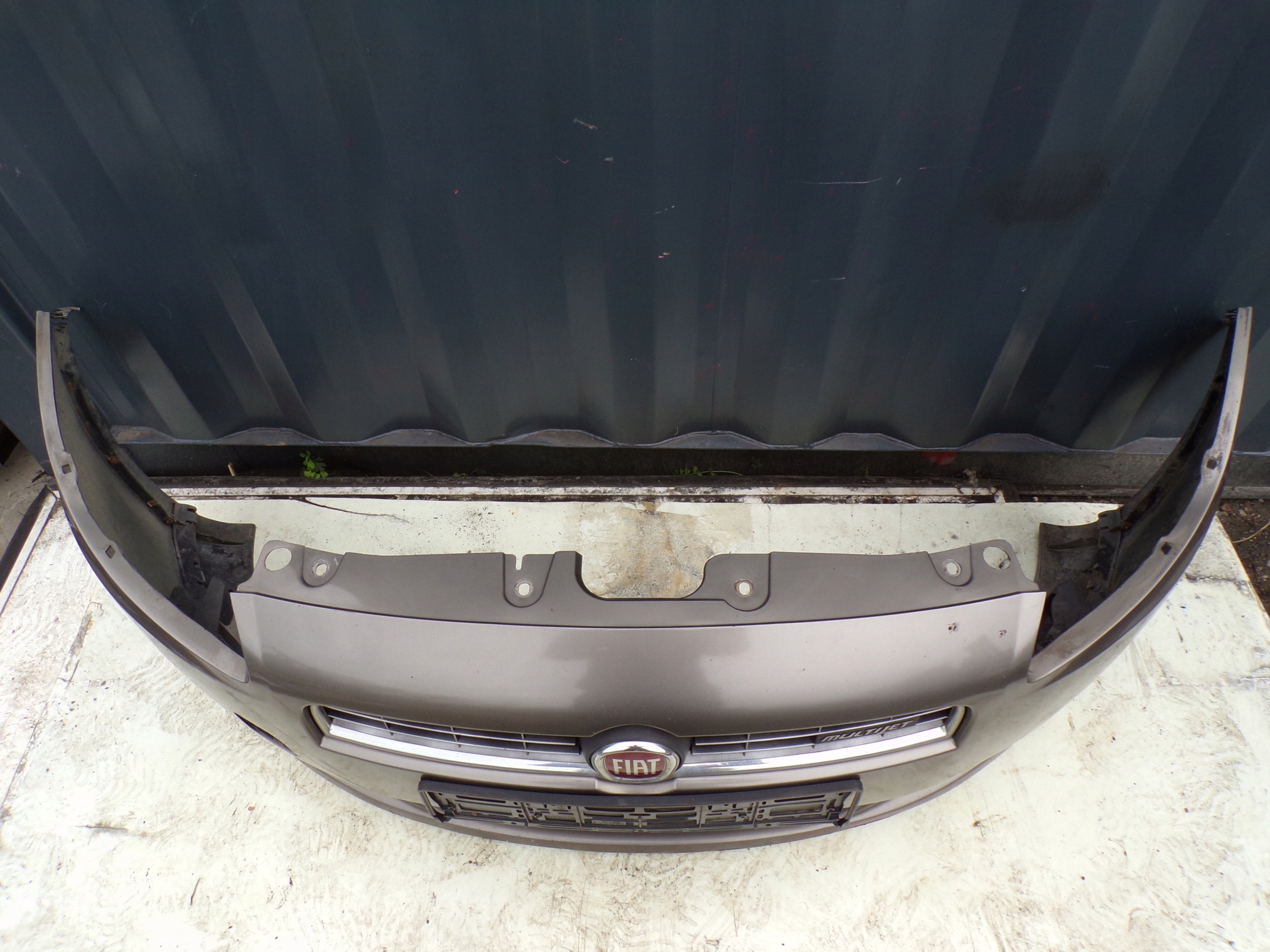 front bumper front FIAT BRAVO 2 II (R1)