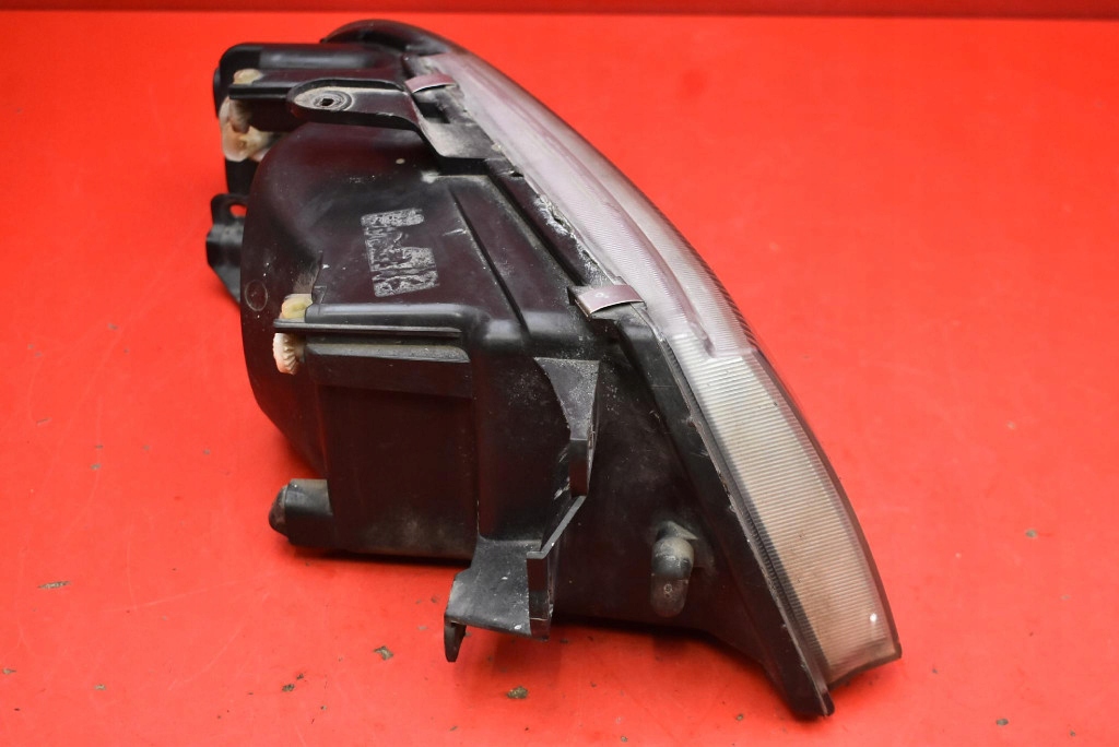 REFLEKTOR left light front EU 151577-00 MITSUBISHI CARISMA 1 and LIFT 99-04