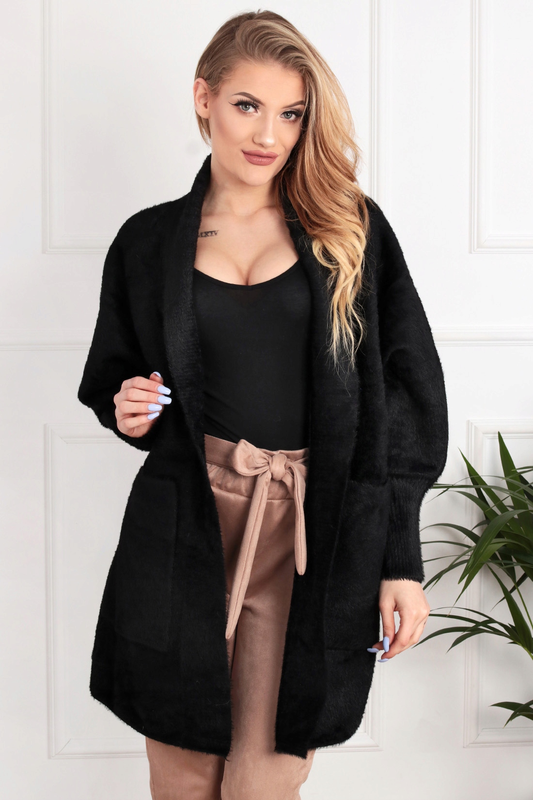 ALPAKA DAMSKA PŁASZCZ KURTKA SWETER CIEPŁA DŁUGA KOŁNIERZ WYGODNA 2044 Długość do połowy uda