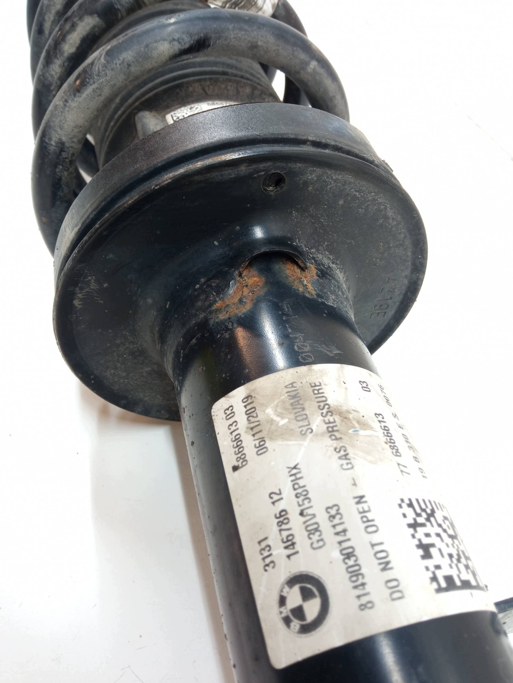 shock absorber left front 2.0 hybrid 6866613 Bmw Seria 5 G30/G31
