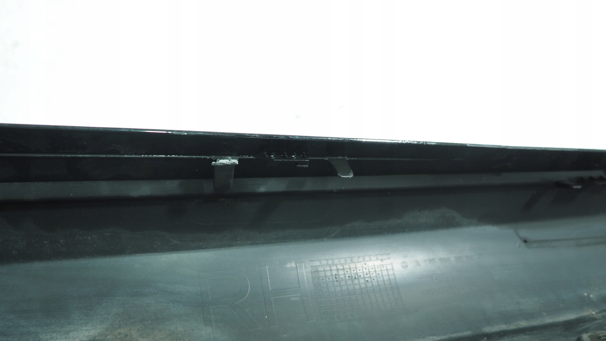 Mercedes ML W166 AMG moulding threshold right A1666980854