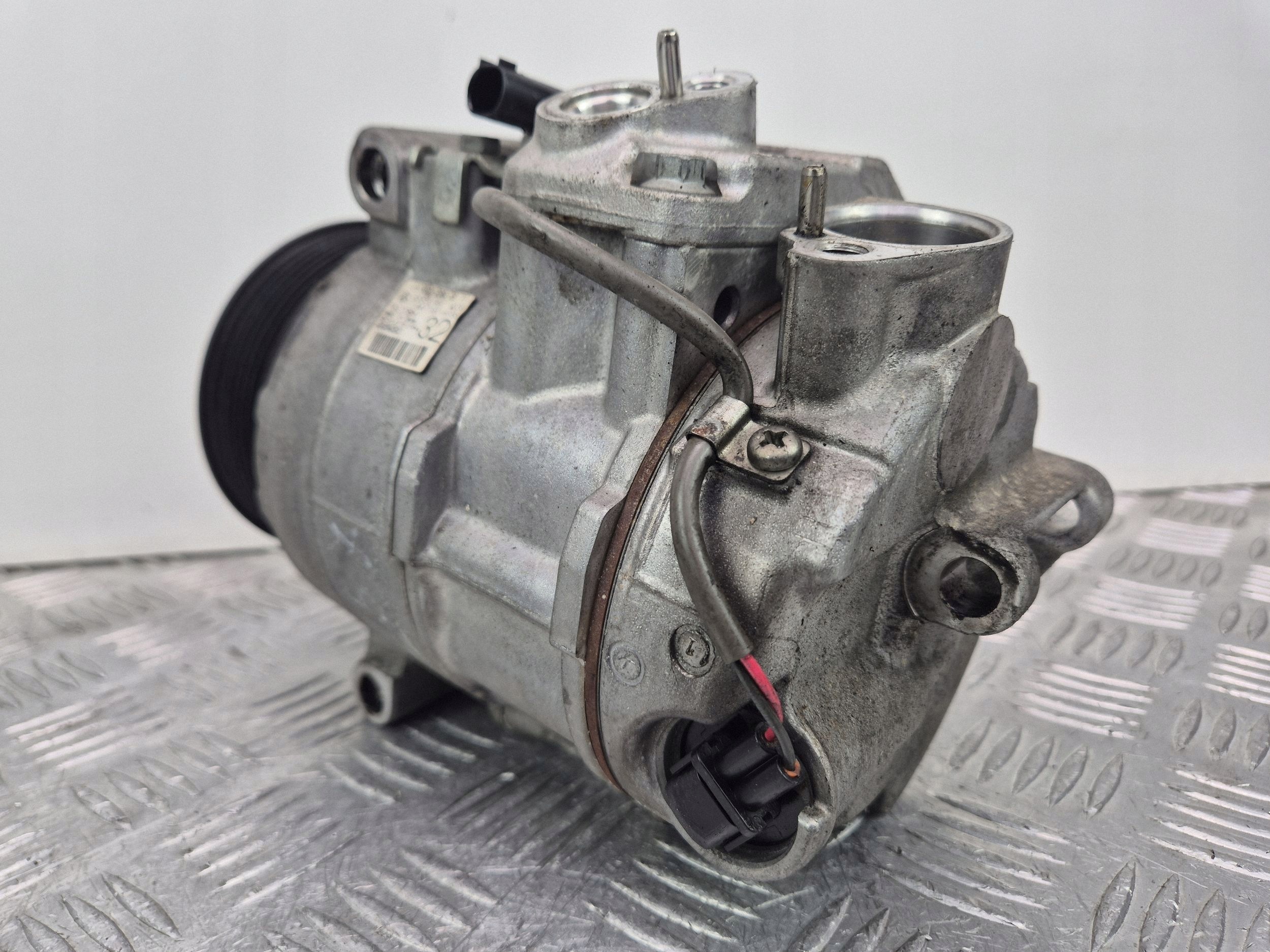 Mercedes E300 CDI W212 klimakompressor A0022303211 642.850