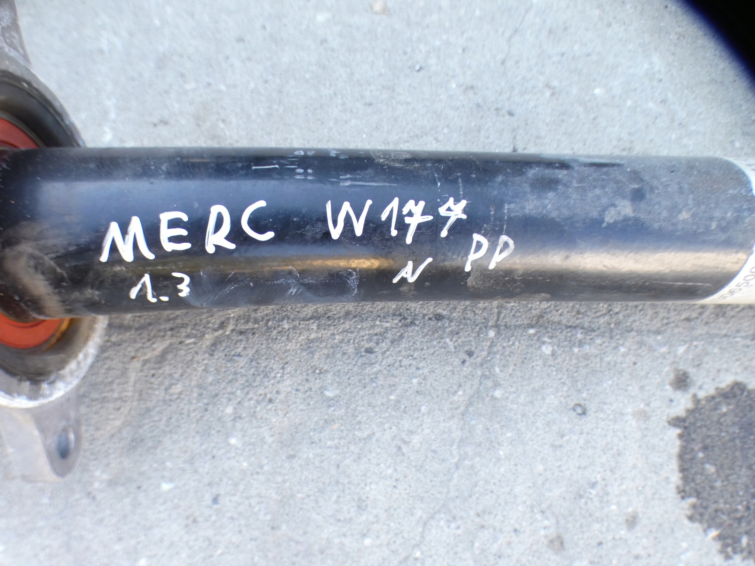semi-axis front right side Mercedes-Benz B W247 2019 A1773304101