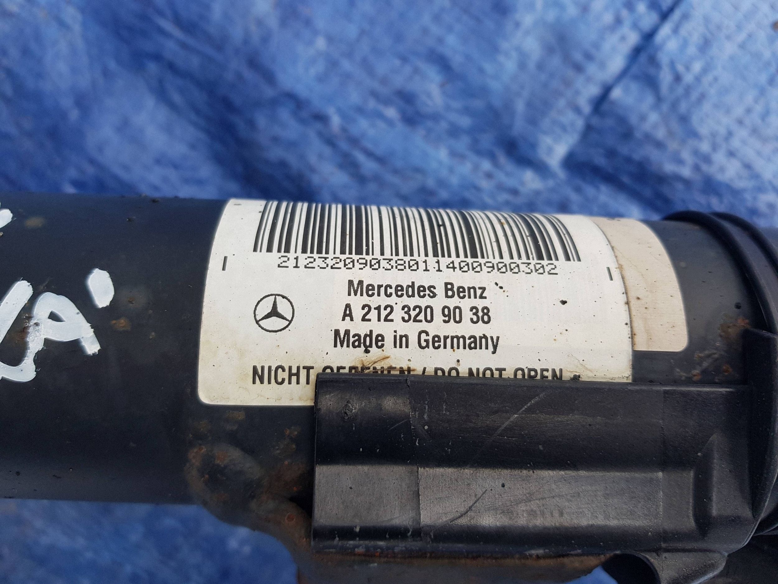 shock absorber front front right left Mercedes E W212 2123209038