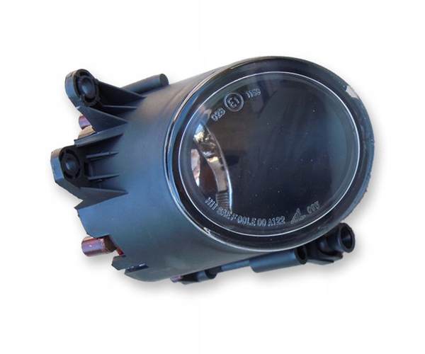 1334282e - AUDI A4 B6 2000-04 галогенная противотуманная фара P