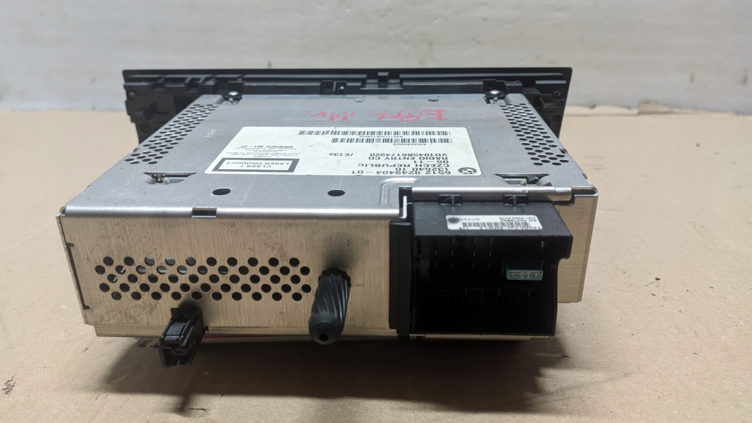 BMW E87 2.0D 11R RADIO CD 9249404