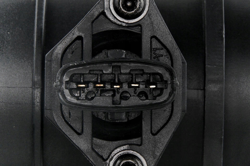 PRZEPŁYWOMIERZ VOLVO S60 2.4T5 01-/SILNIK:B5244T5 Typ samochodu Samochody osobowe