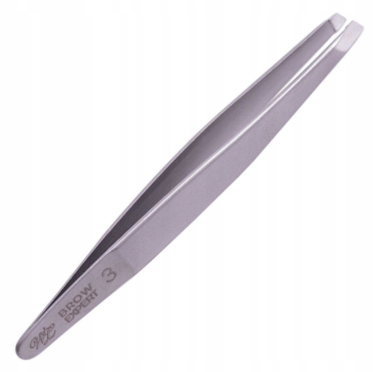 

Wonder Lashes pęseta do brwi skośna Brow Expert 3