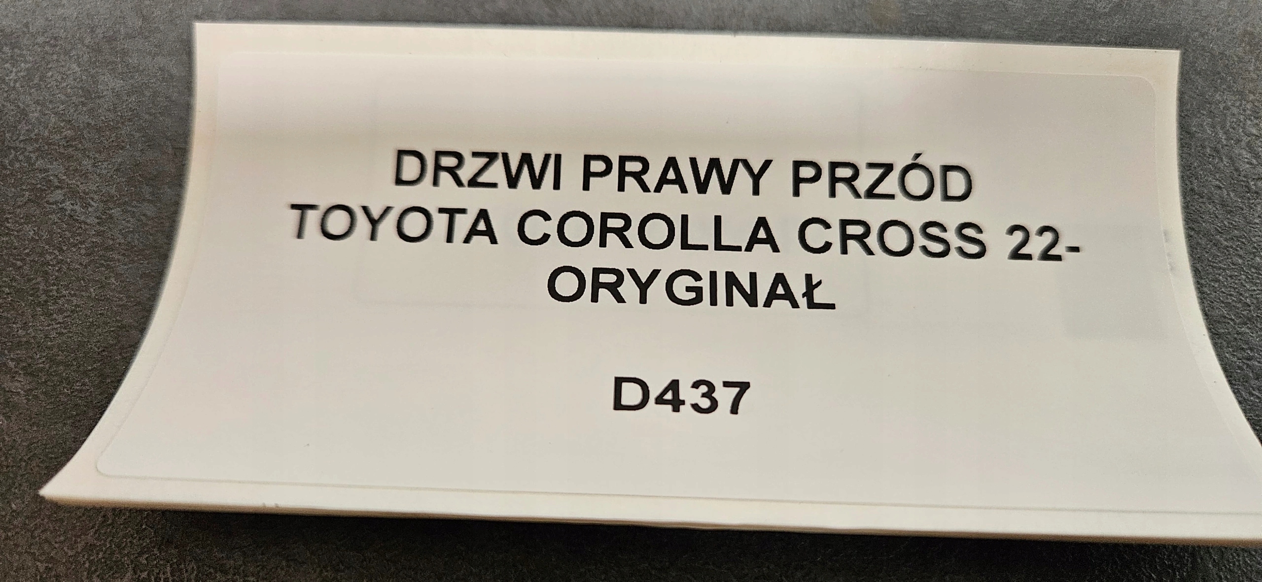 door right front TOYOTA COROLLA CROSS 22