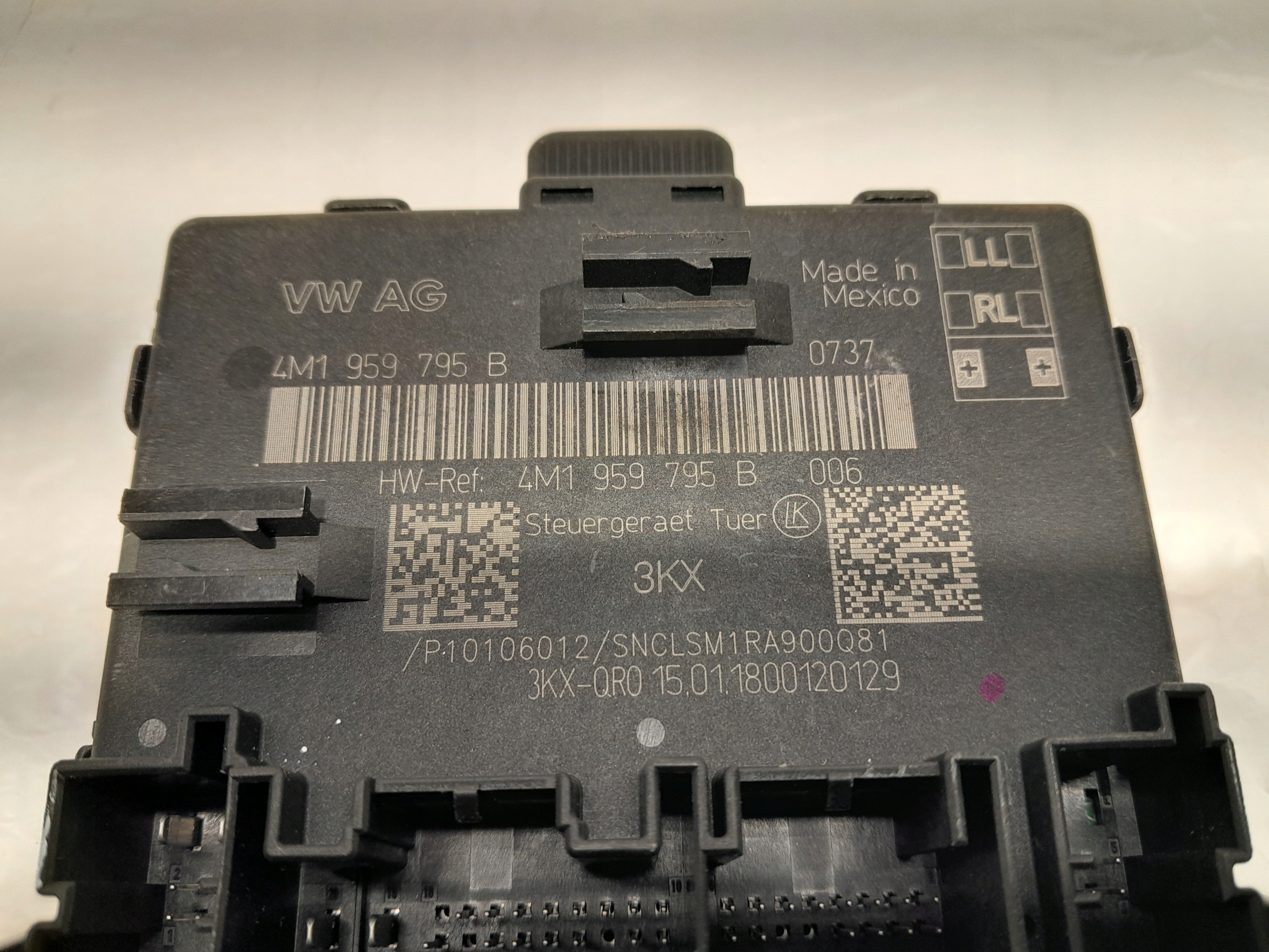 AUDI Q5 II 80A module control unit door 4M1959795B