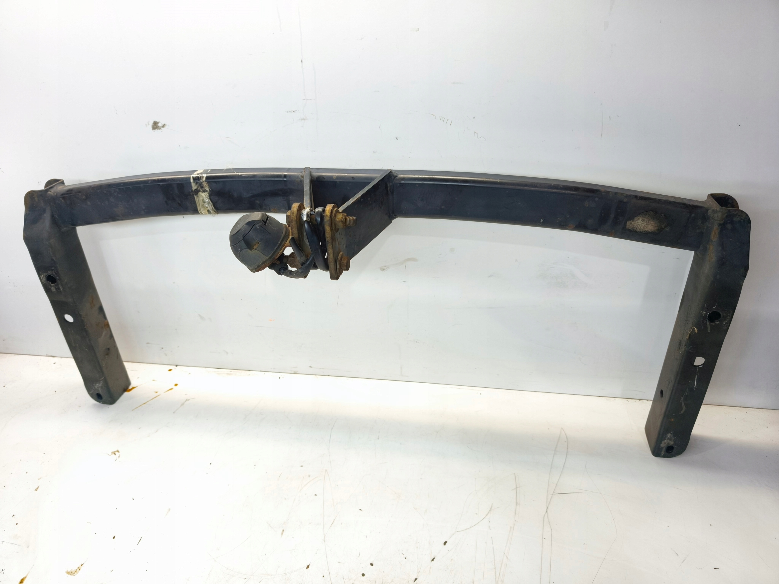 träger ODKRECANEGO HAKA HOLOWNICZEGO AUDI A6 C6 WESTFAILA