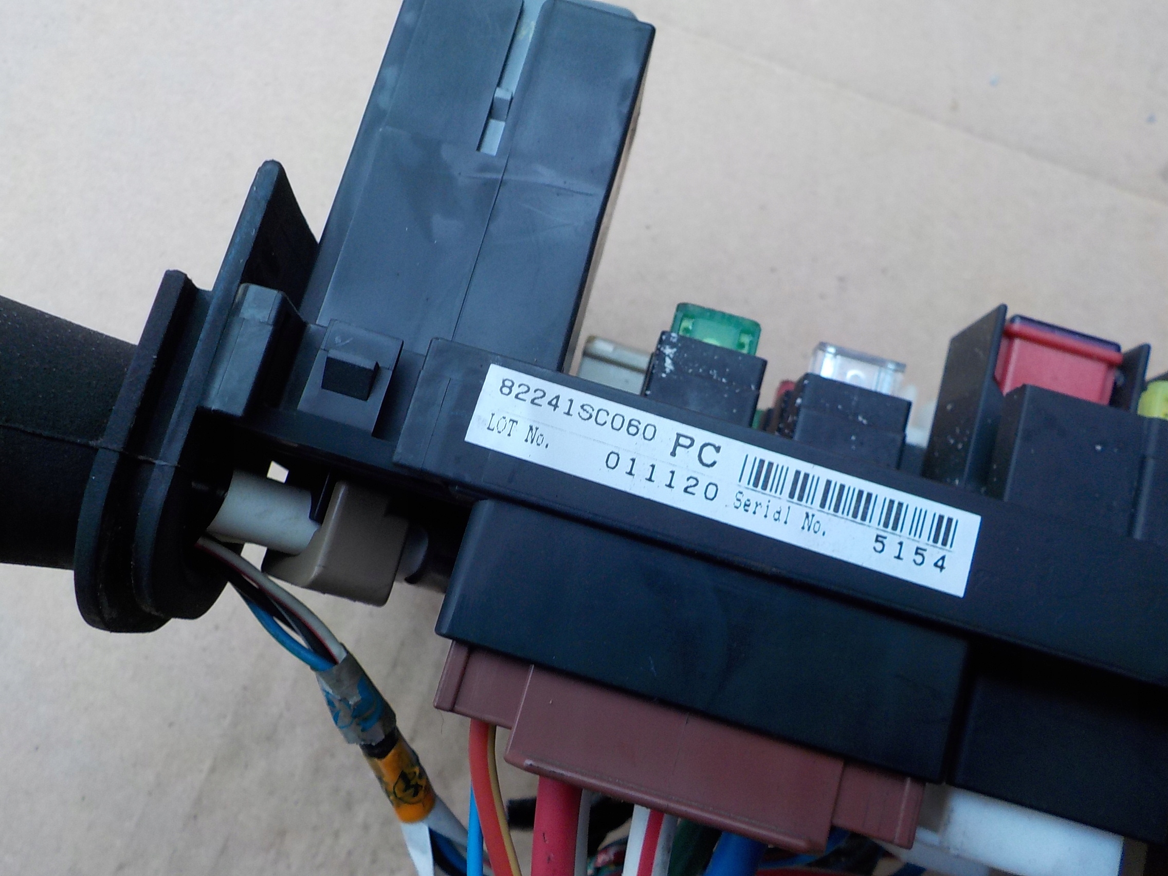 Module fusibles subaru forester III SH 2,0 B 82241SC060