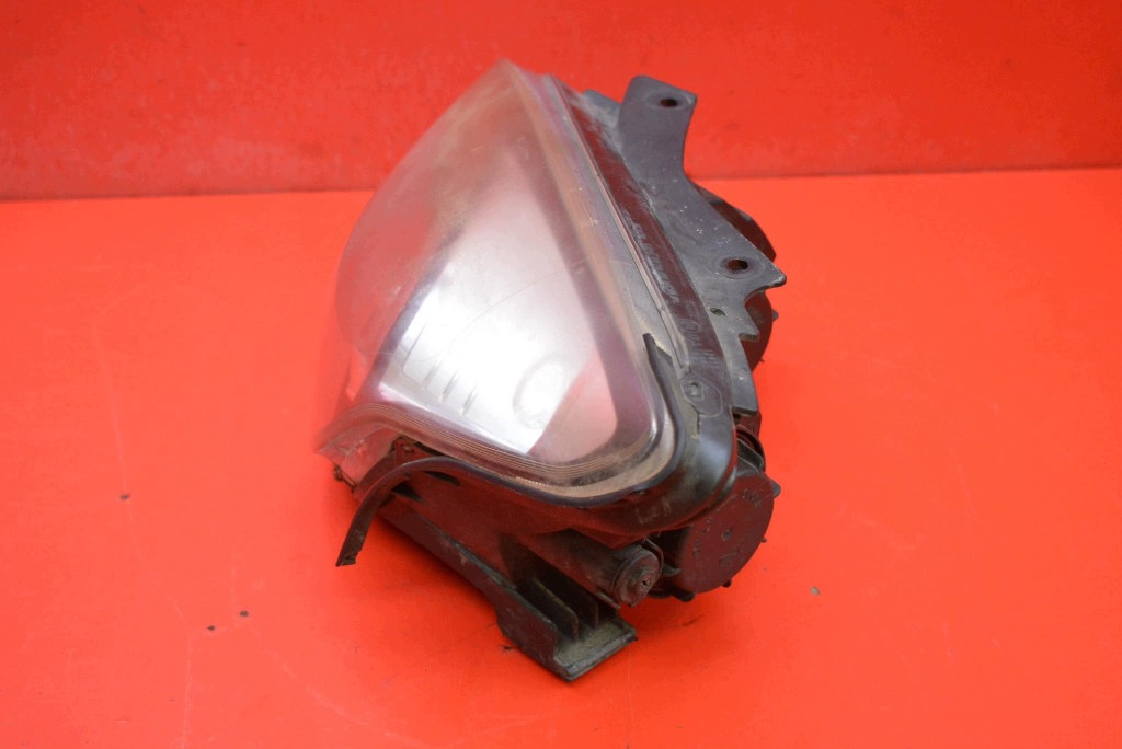 REFLEKTOR left light front lens EU 92101-2R000 HYUNDAI I30 1 and FD 07-10