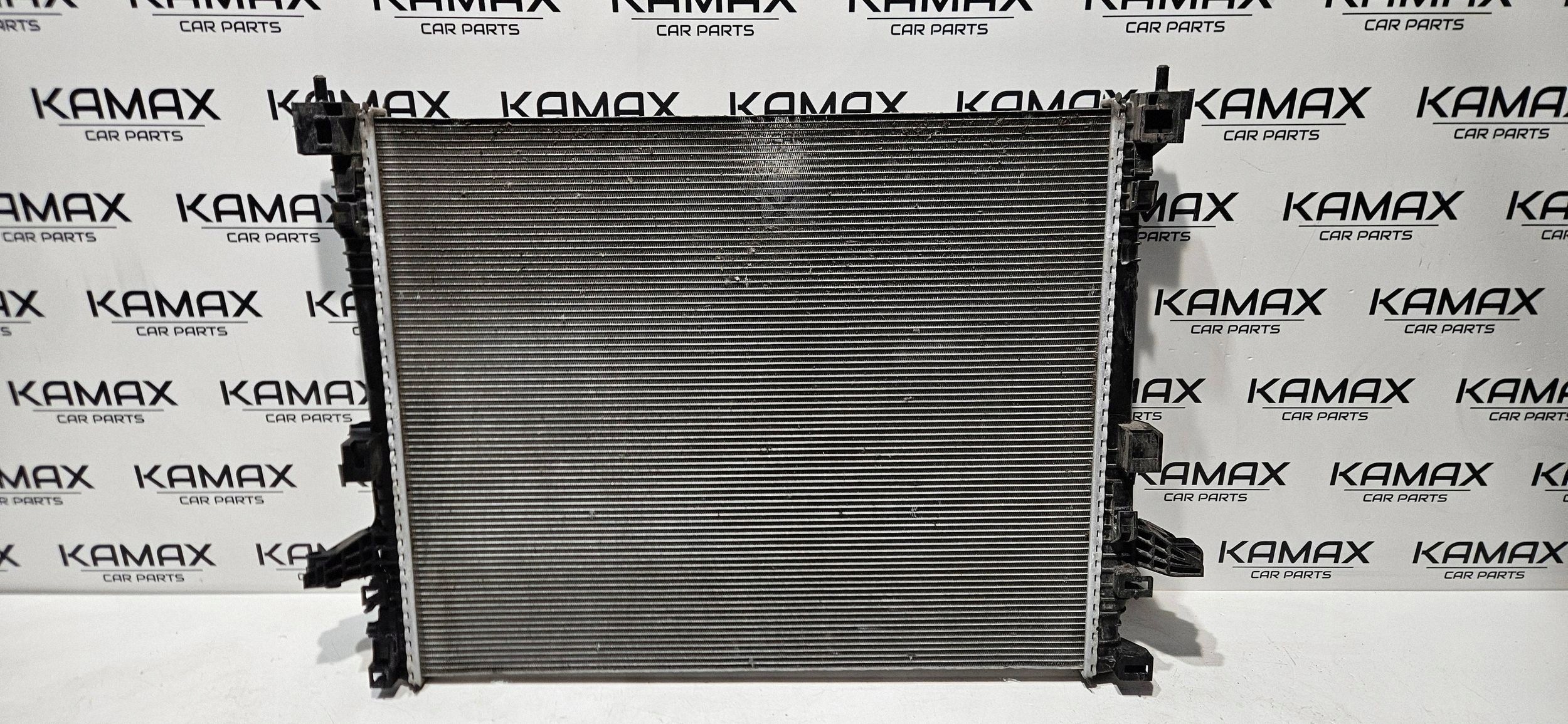 water cooler front Renault Trafic III (X82) 214106338R
