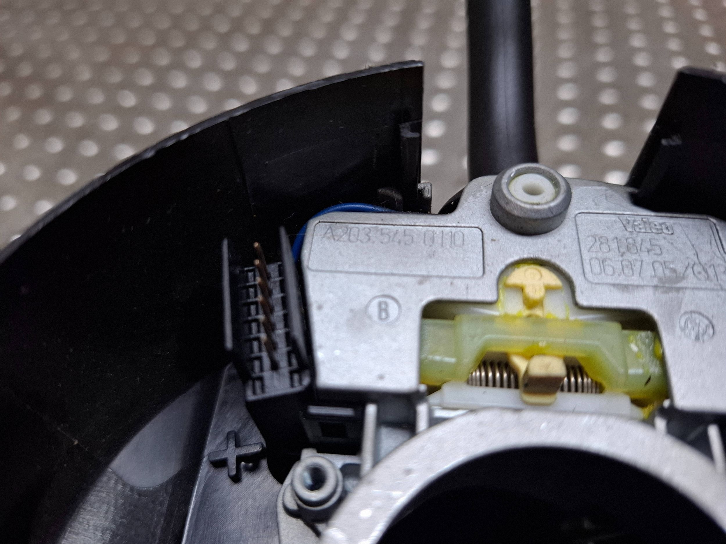 MANETKA DEVIO TERGICRISTALLO TERGI A2035450110 MERCEDES W203 W209