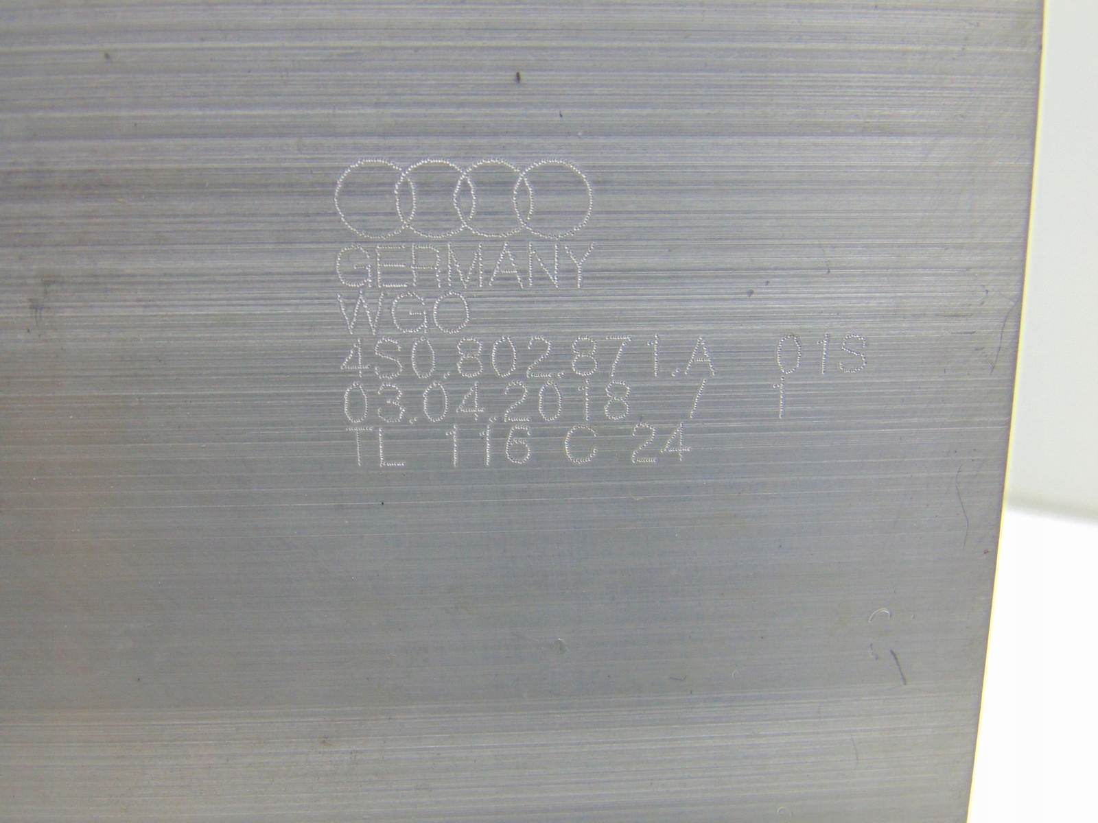 Console Support plaque Poignée AUDI R8 4S 16- 4S0802871A EU