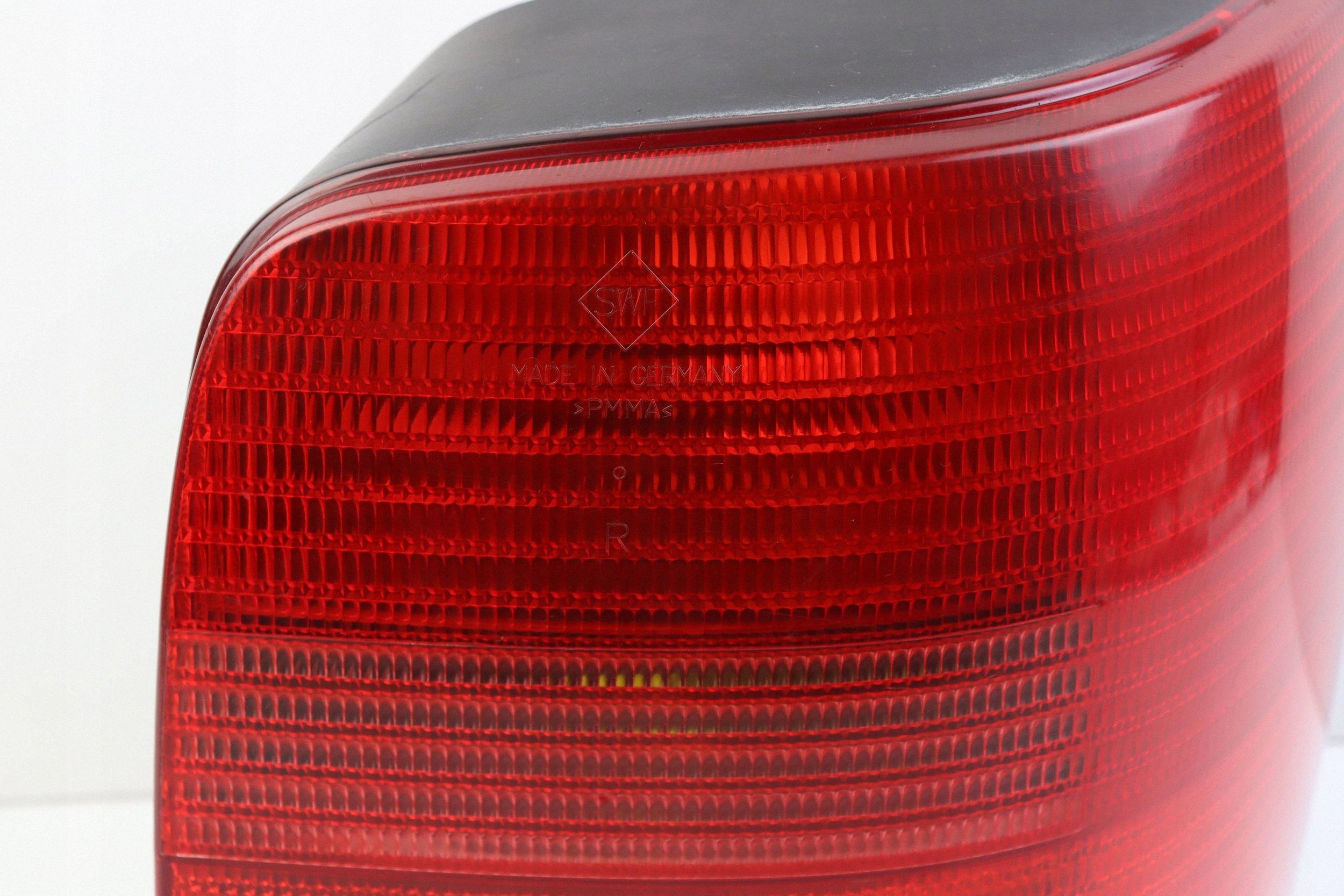 VW PASSAT B5 light right rear part rear KOMBI EUROPA 3B9945112F