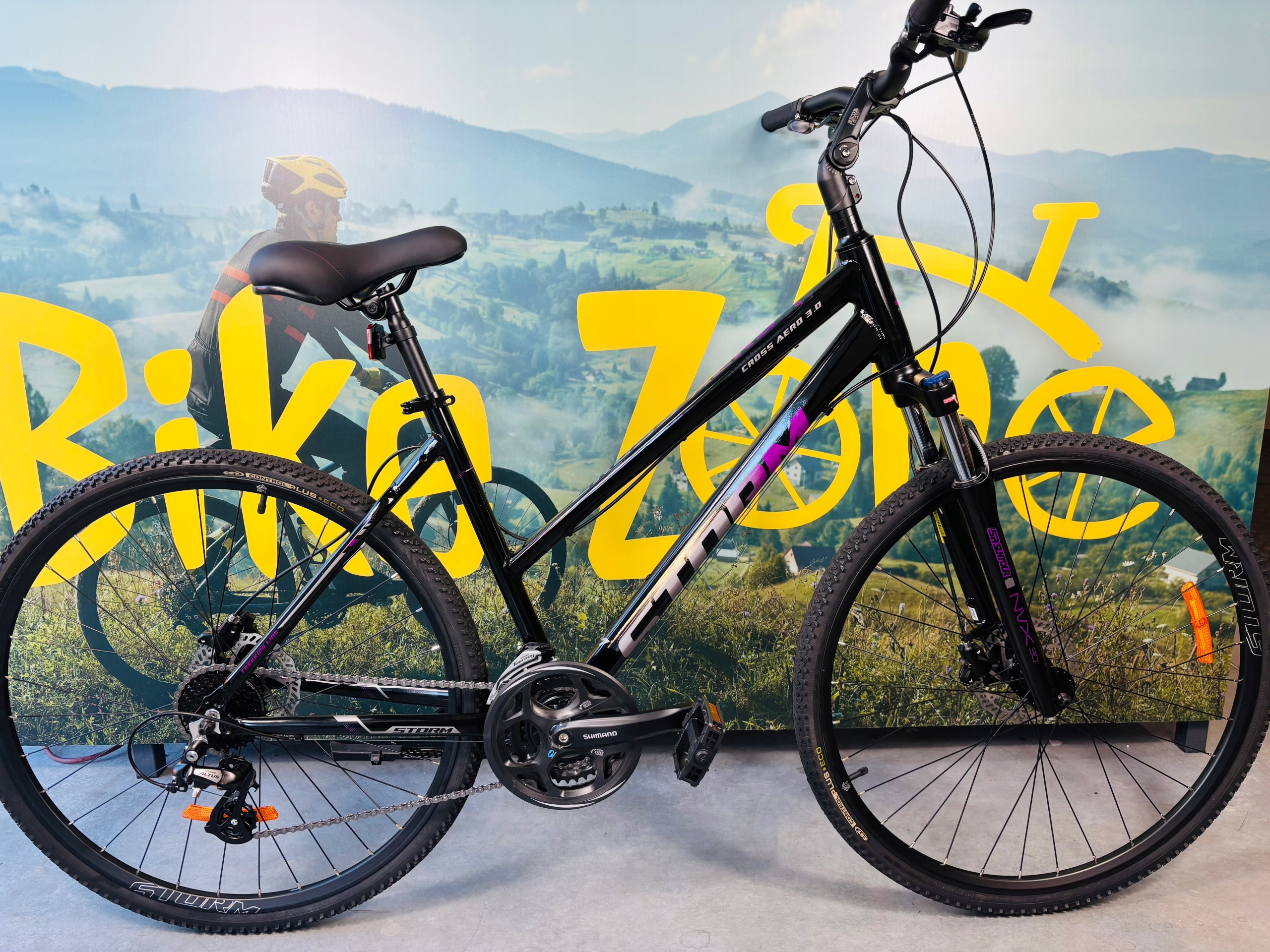 Rower Storm Cross Aero 3.0 Lady, 28'', rama 19, Crossowy, czarny/ fuksja