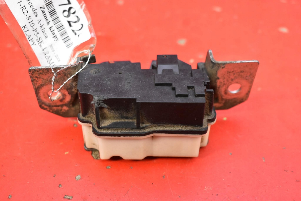 lock bonnet rear part boot 1697400036 MERCEDES A-class W169 5D HB 04-08