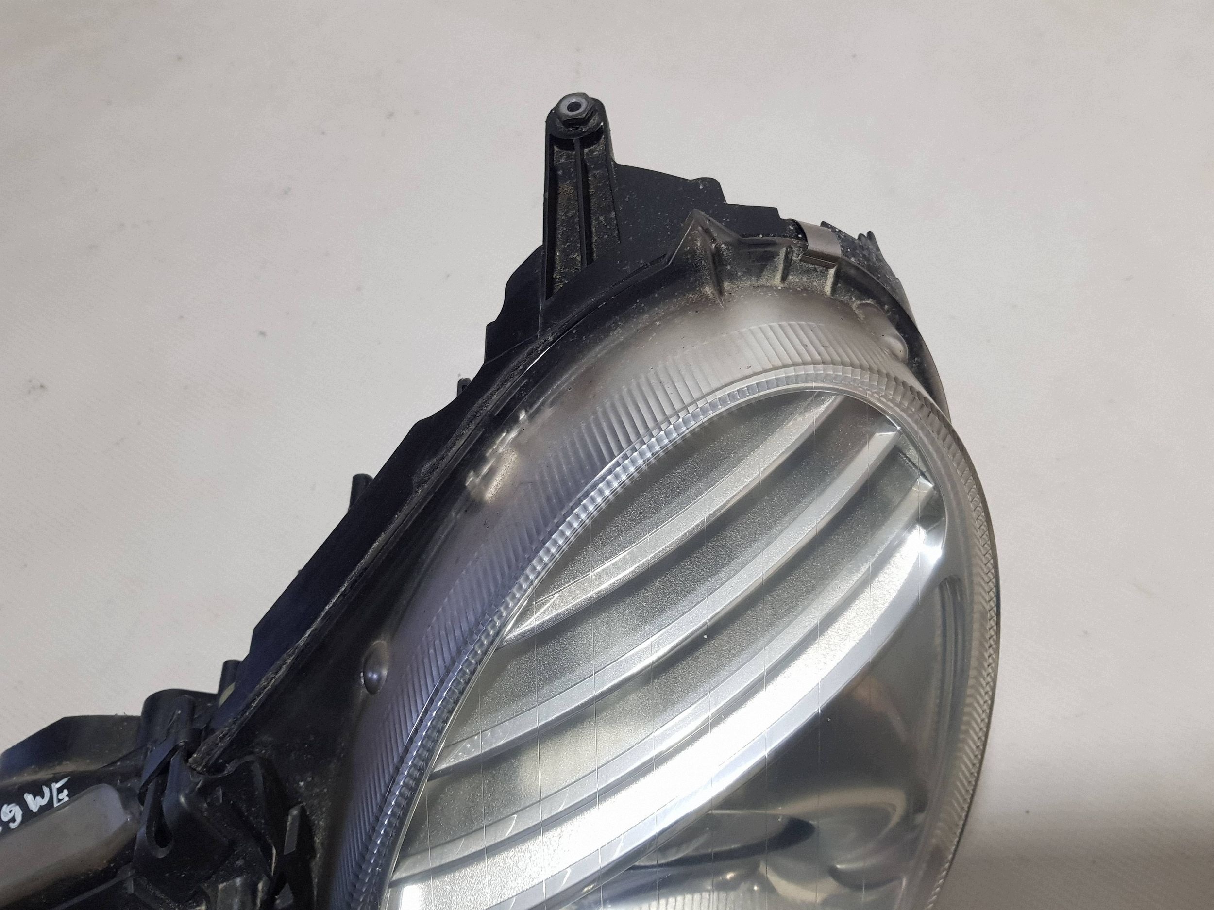 light front left Mercedes E W211 LIFT H7 right hand drive