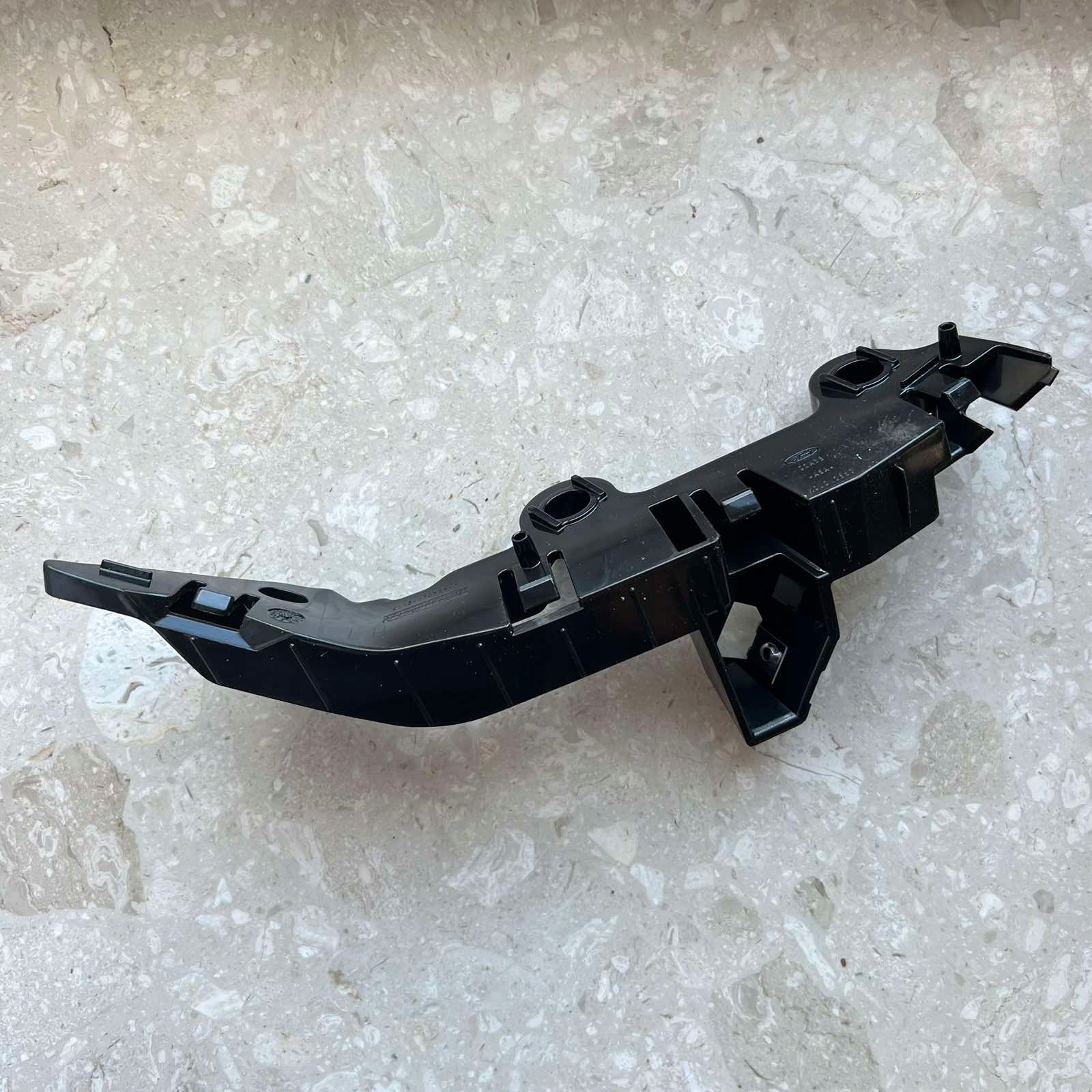 FORD TRANSIT CONNECT MK2 18- front right console of a bumper KT1B-17D958-B