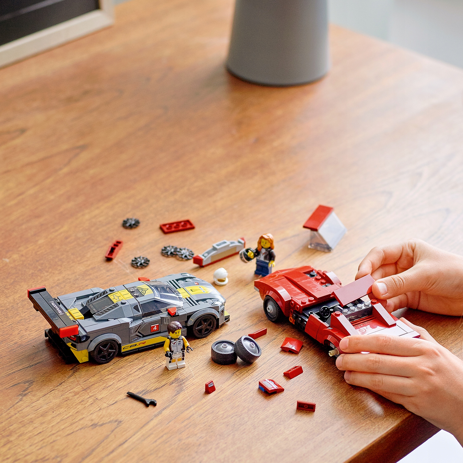 LEGO SPEED CHAMPIONS Chevrolet Corvette C8.R 76903 Liczba elementów 512 szt.