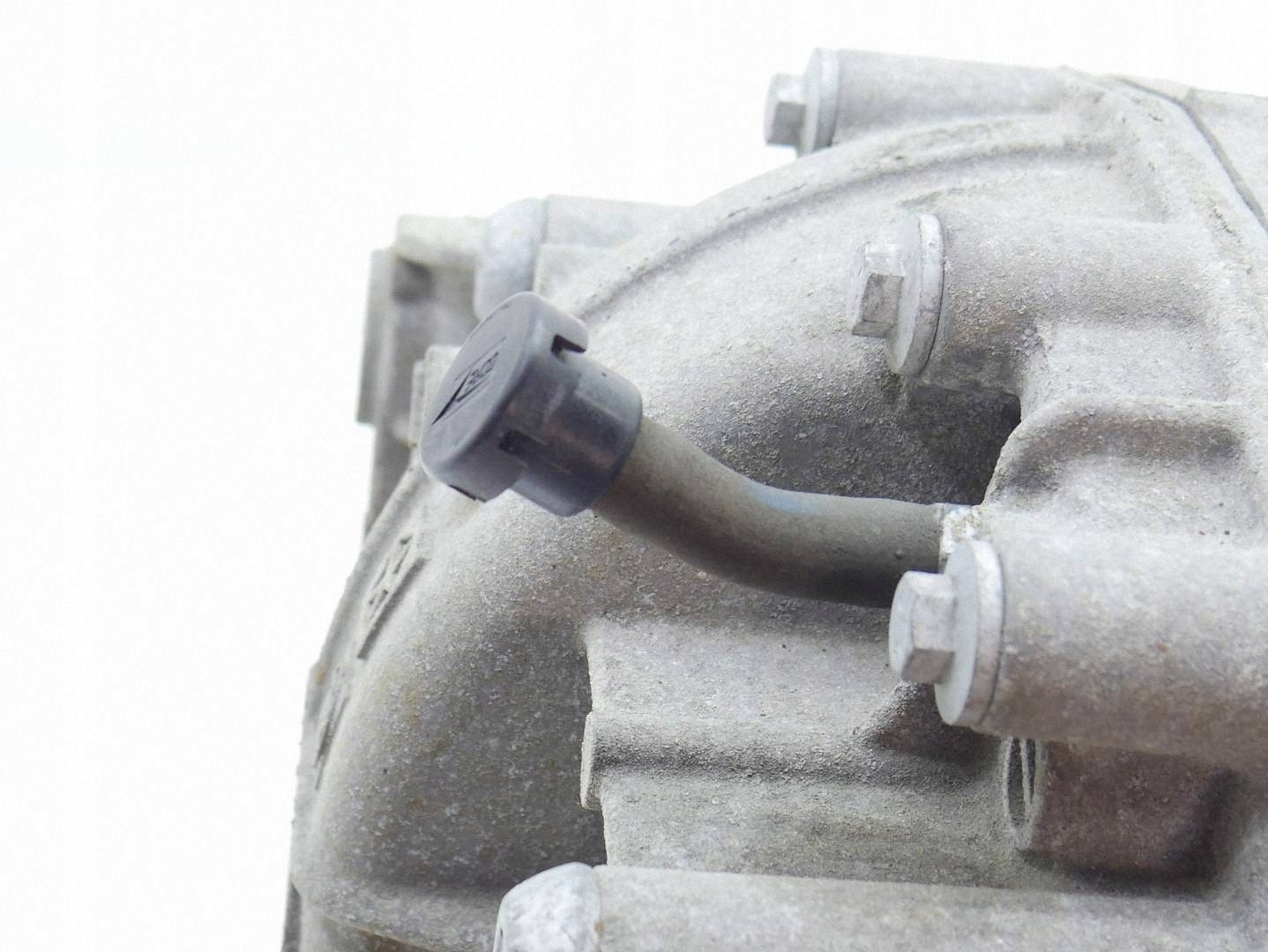 differential diff differential rear part JEEP GRAND CHEROKEE WK2 3.0 CRDI P68184737AB