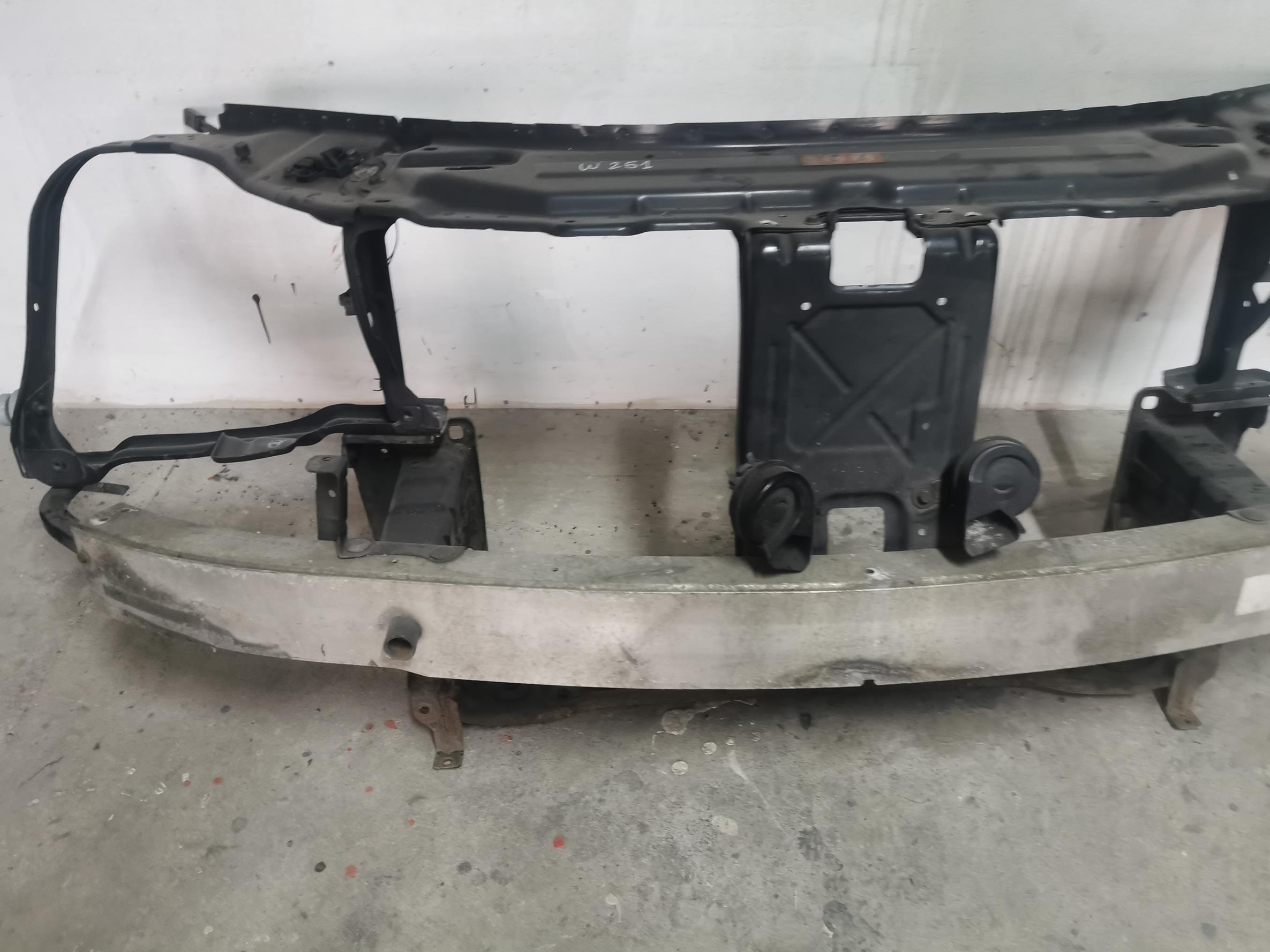 support panel for radiators pillar MERCEDES R-KLASA W251 05-10