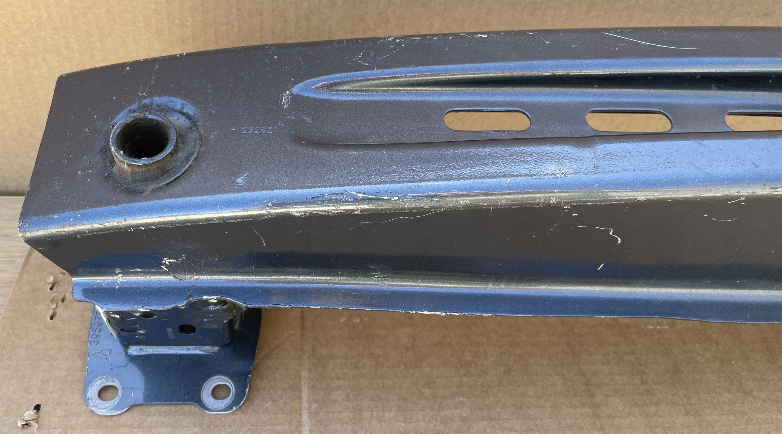 bumper support rear part SKODA KODIAQ 2017-2024 R original LF7Y