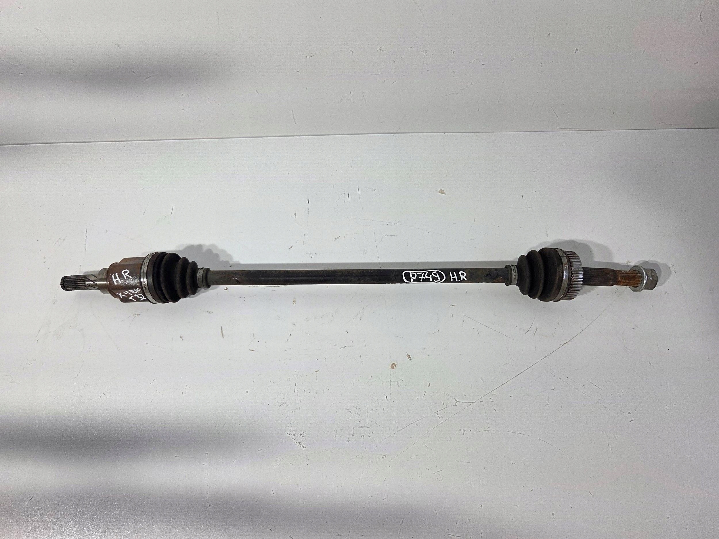 Nissan X-Trail T32 semi-axis rear right (P749)