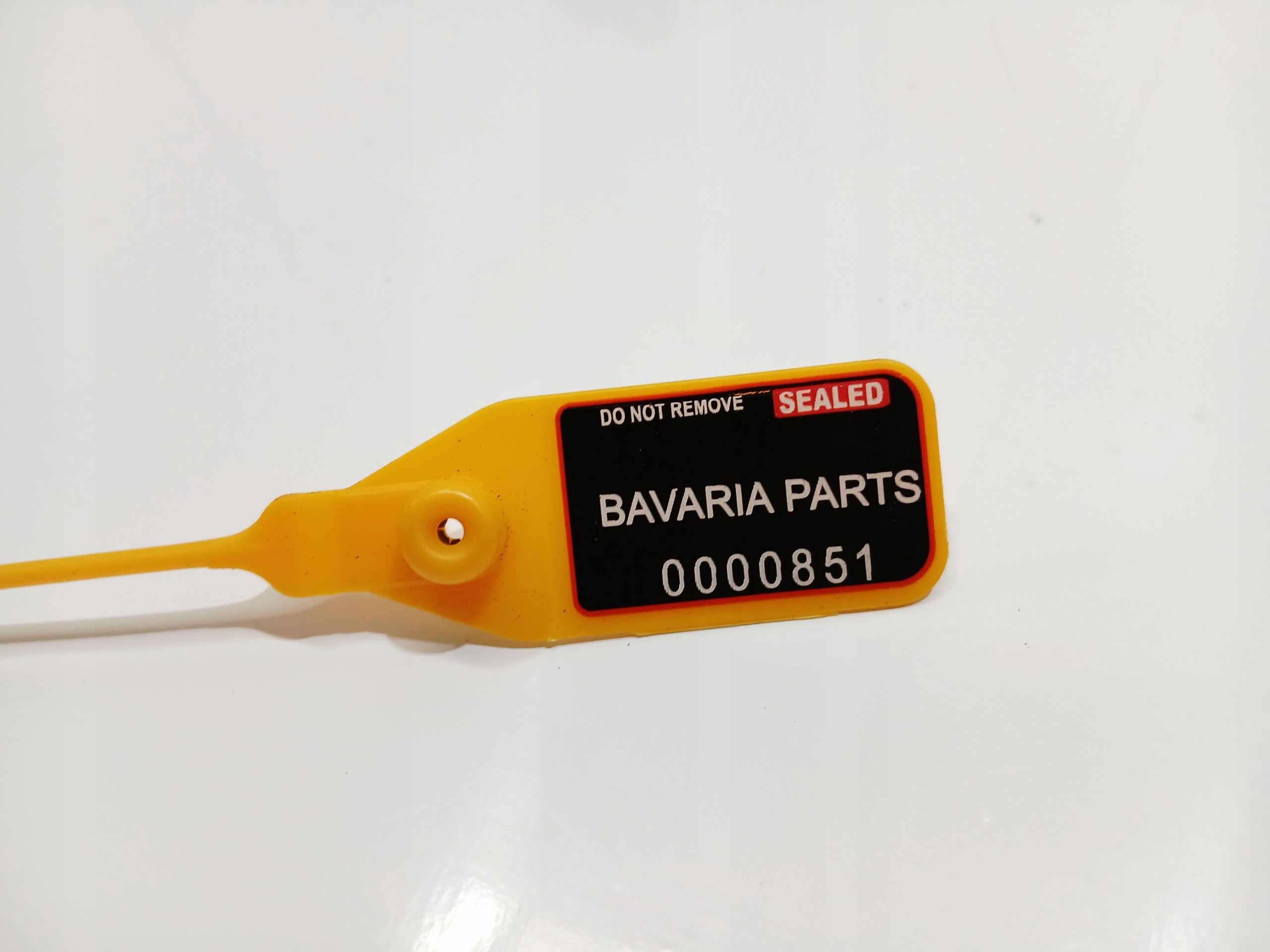 sider pillar of a bumper front BMW E60 E61 OE 7148586 (0000851)