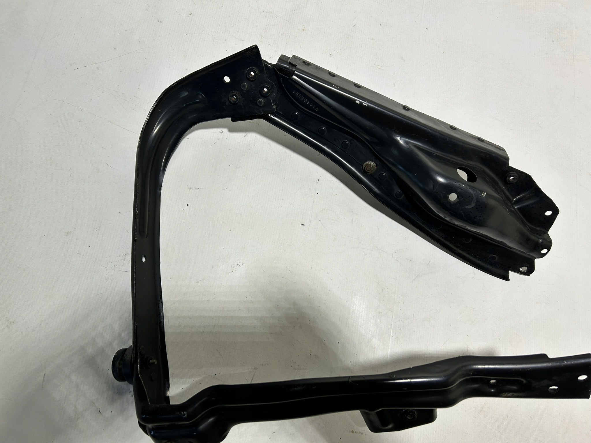 support panel for radiators OKULAR left pillar MERCEDES W251