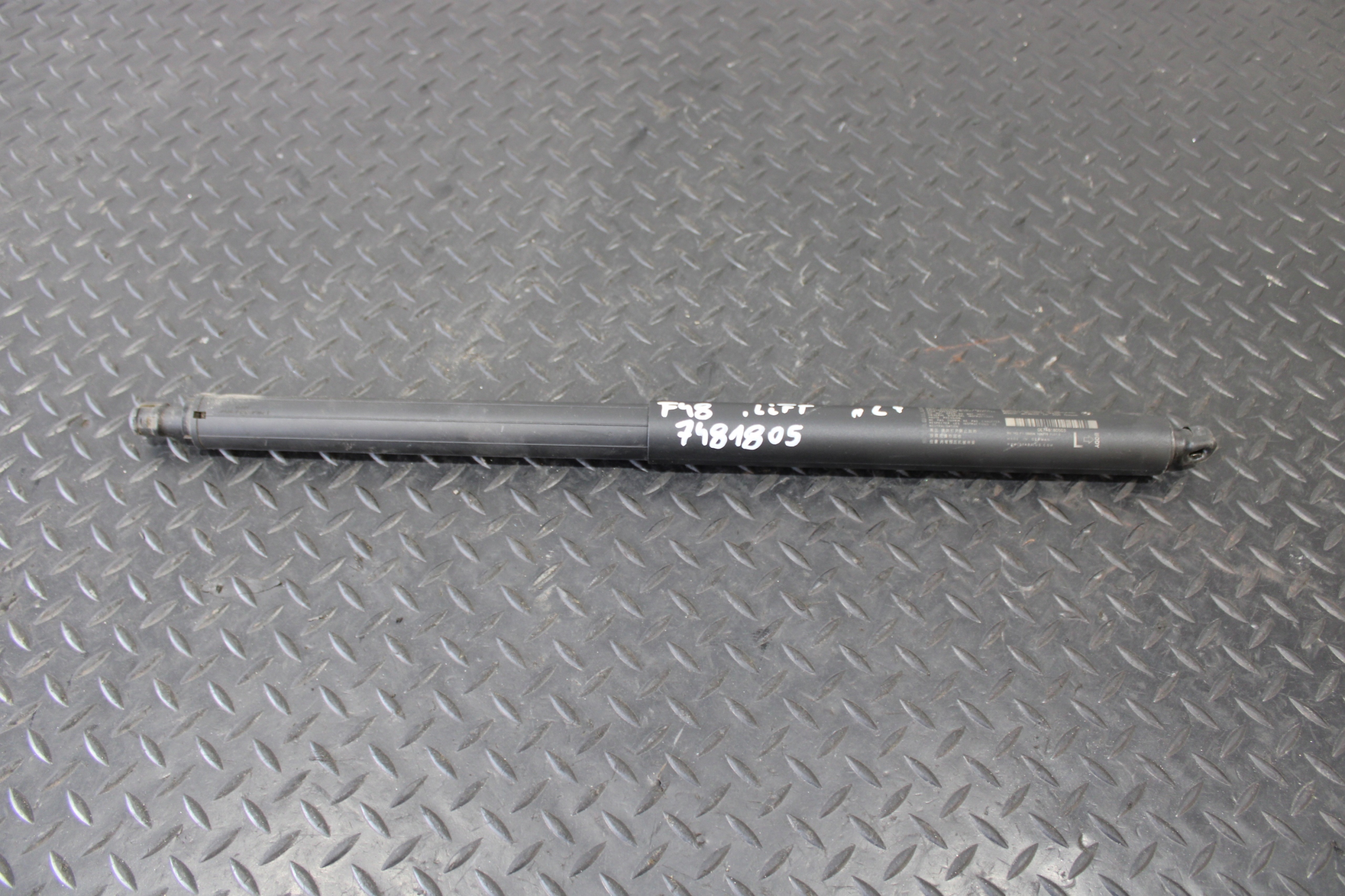 damper telescope bonnet left BMW X1 F48 7481805
