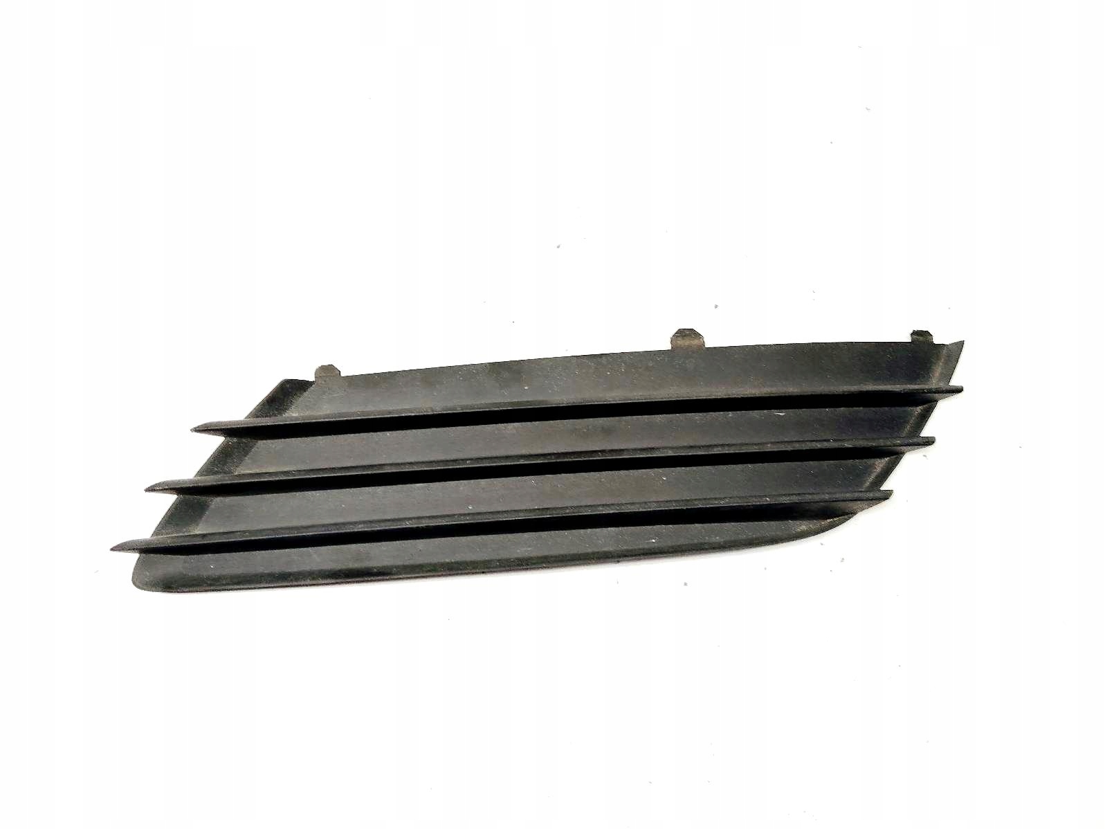 grid of a bumper left front grille Opel Astra H 1.9 CDTI 13117250