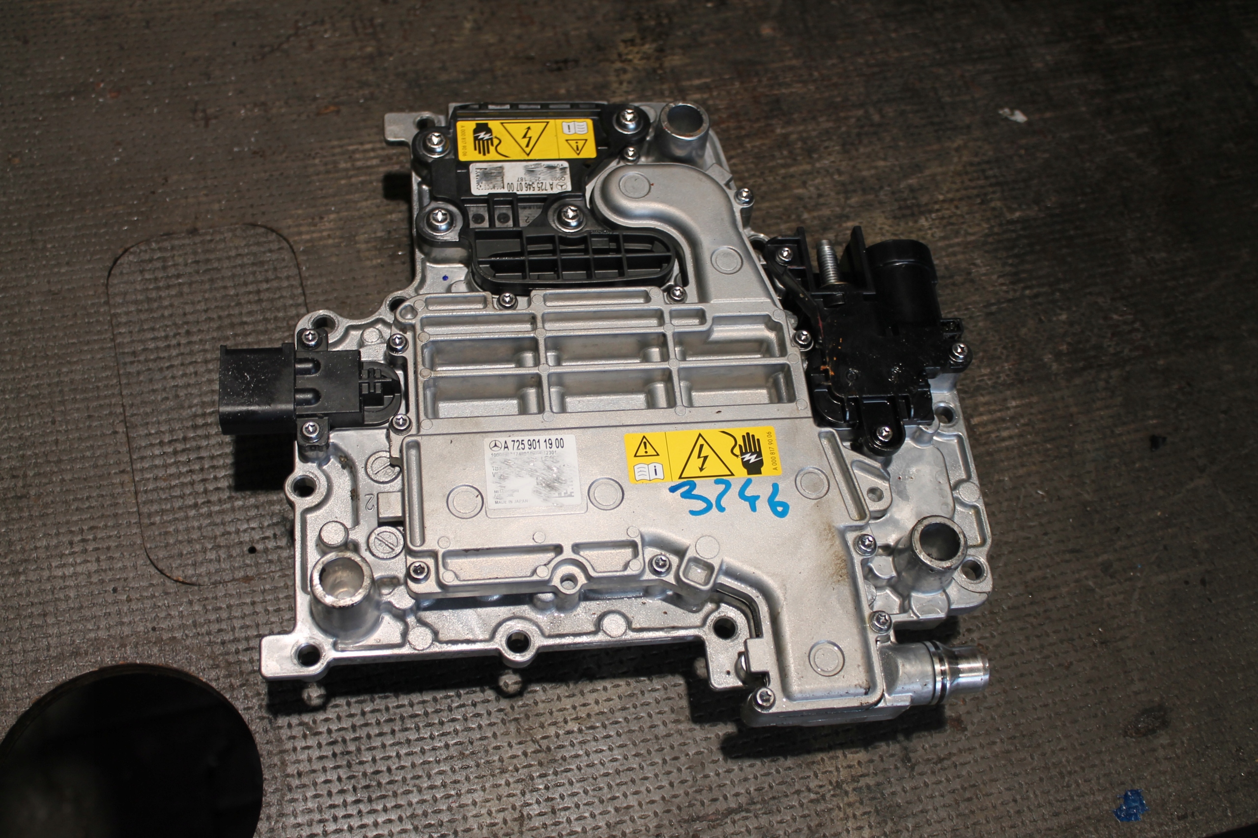 3246. Bedienteil Getriebe getriebe MERCEDES A7259011900