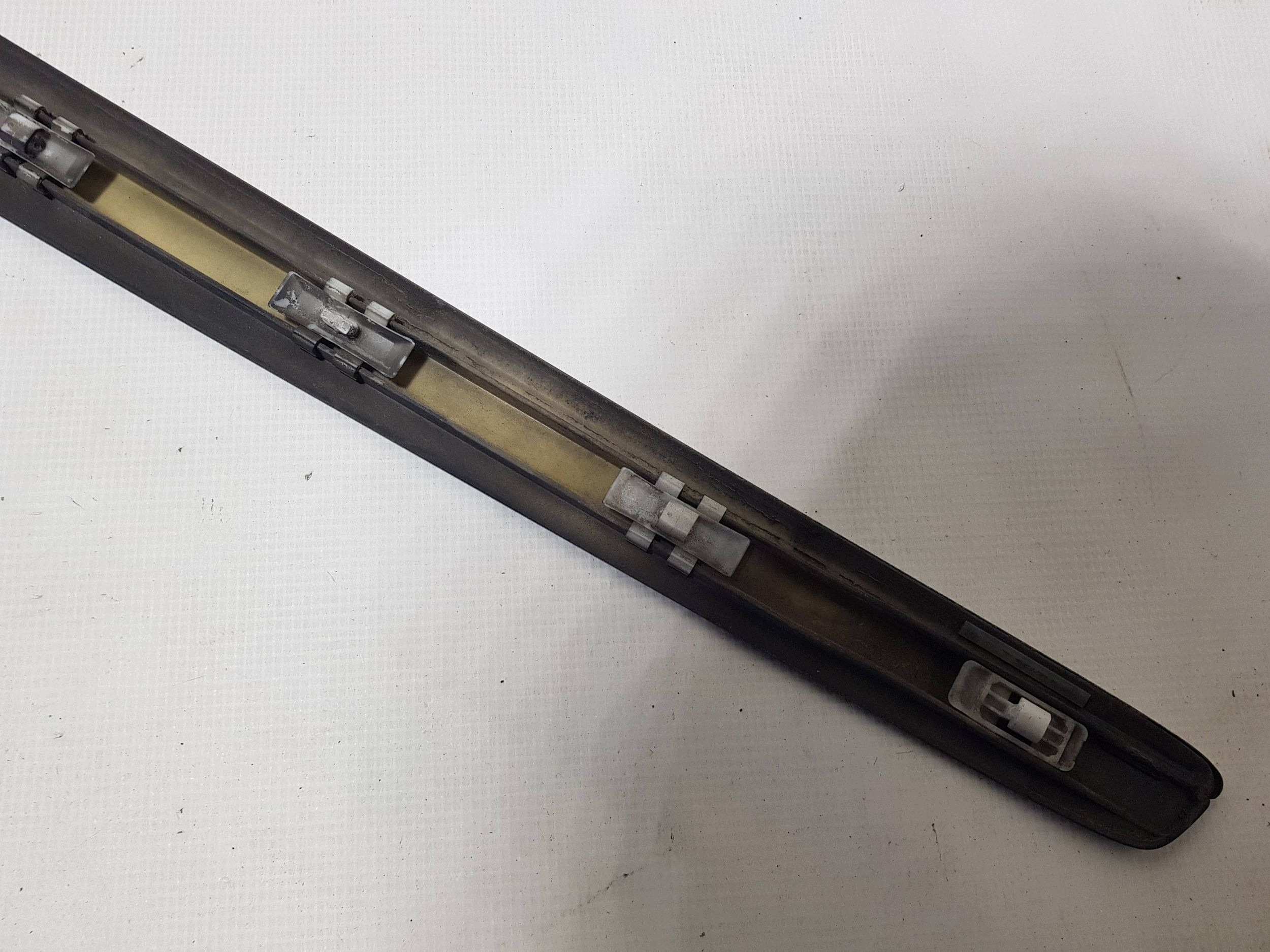 MERCEDES ML W164 GL X164 moulding door left front c97 197