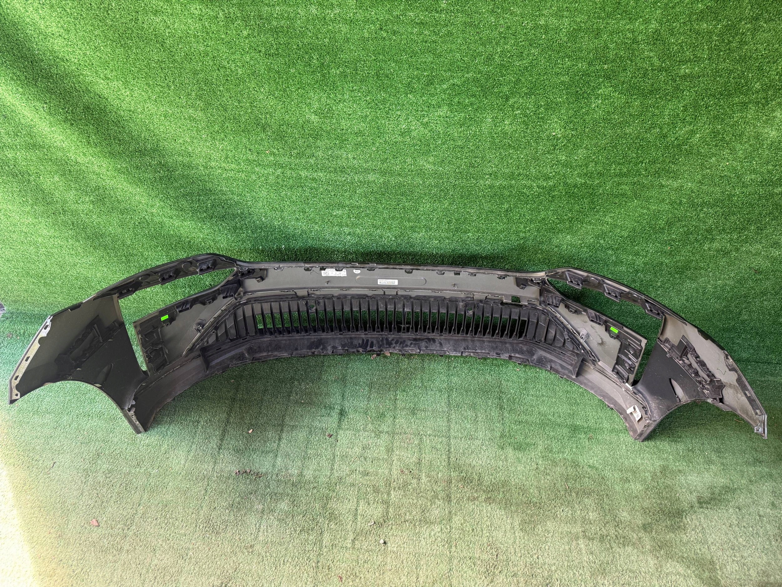 Skoda Enyaq 5LA 25- Lift bumper front front