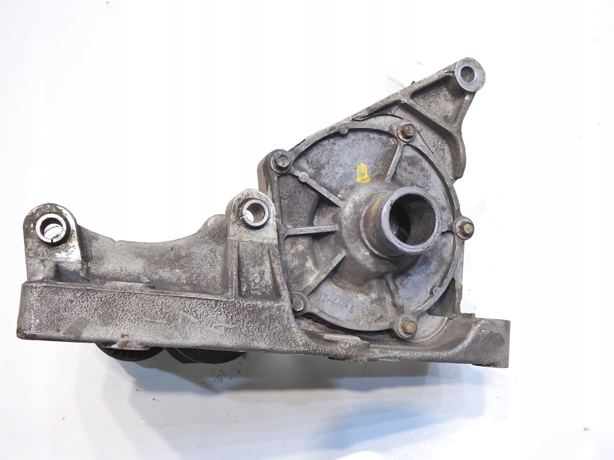 лапа Двигателя РОЛИК насос воды Accord VI 2.0 d