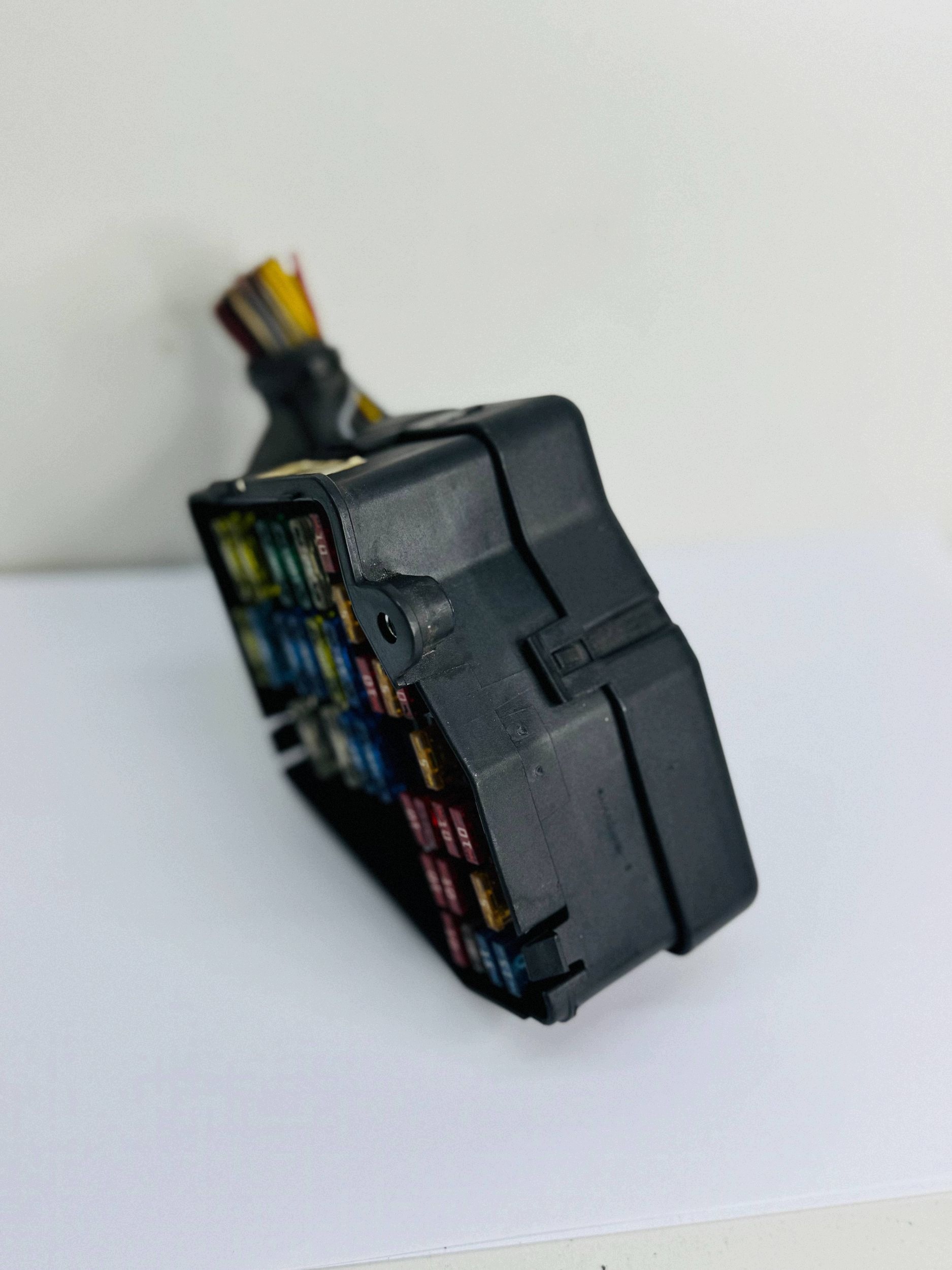 Skoda Superb B5 (3U) fuse box complete 8D1941824