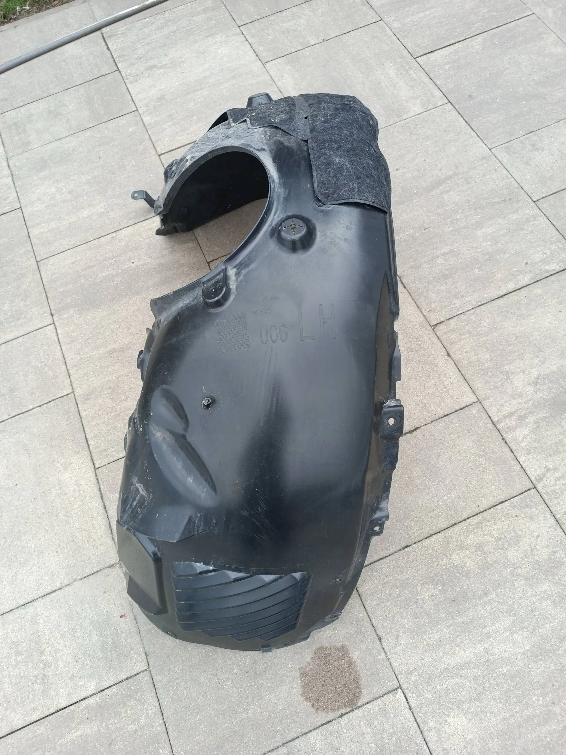 Nadkole lewe BMW 2 Active Tourer U06 2021