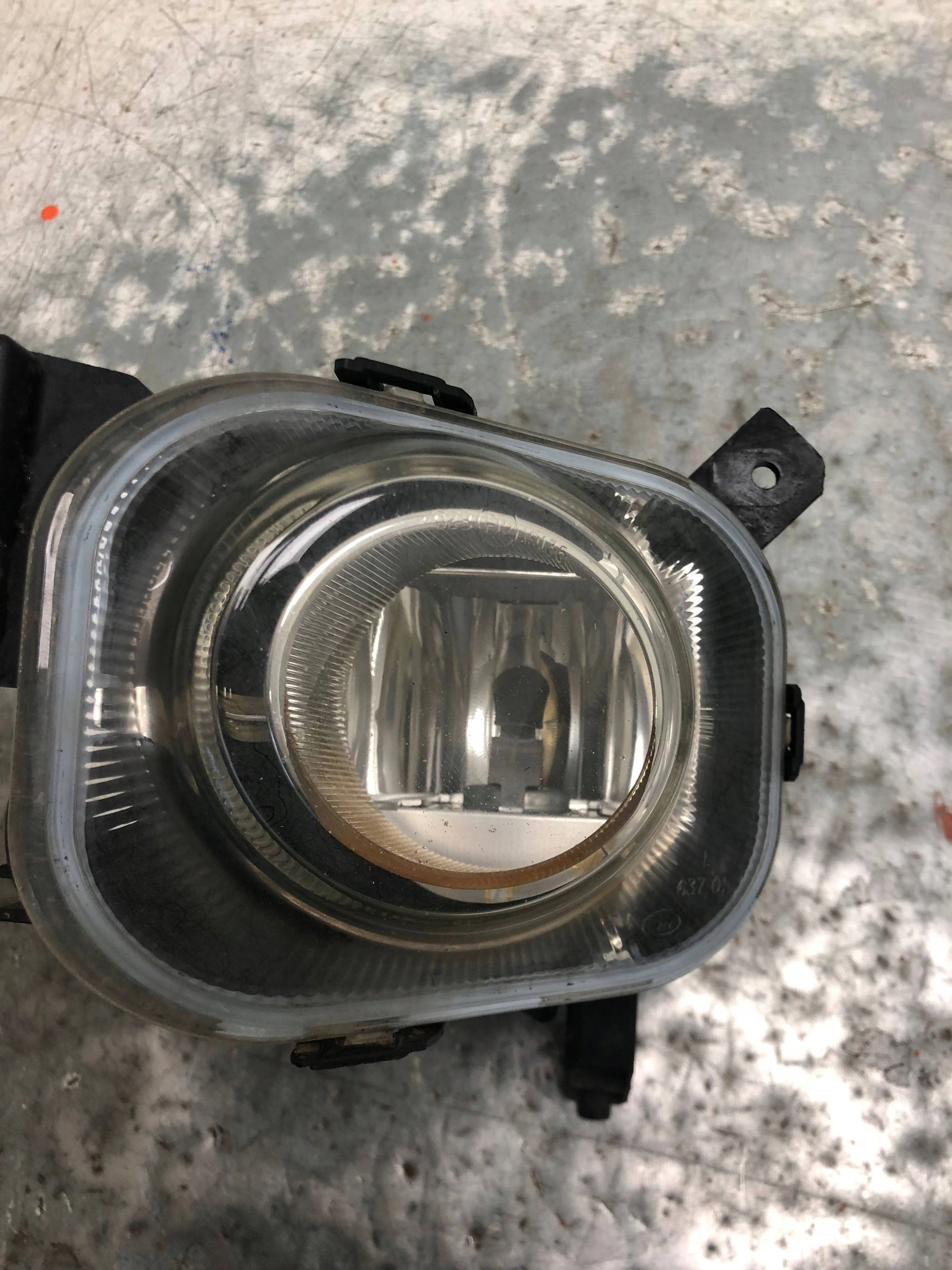 fog light left front OPEL ASTRA H 13191832