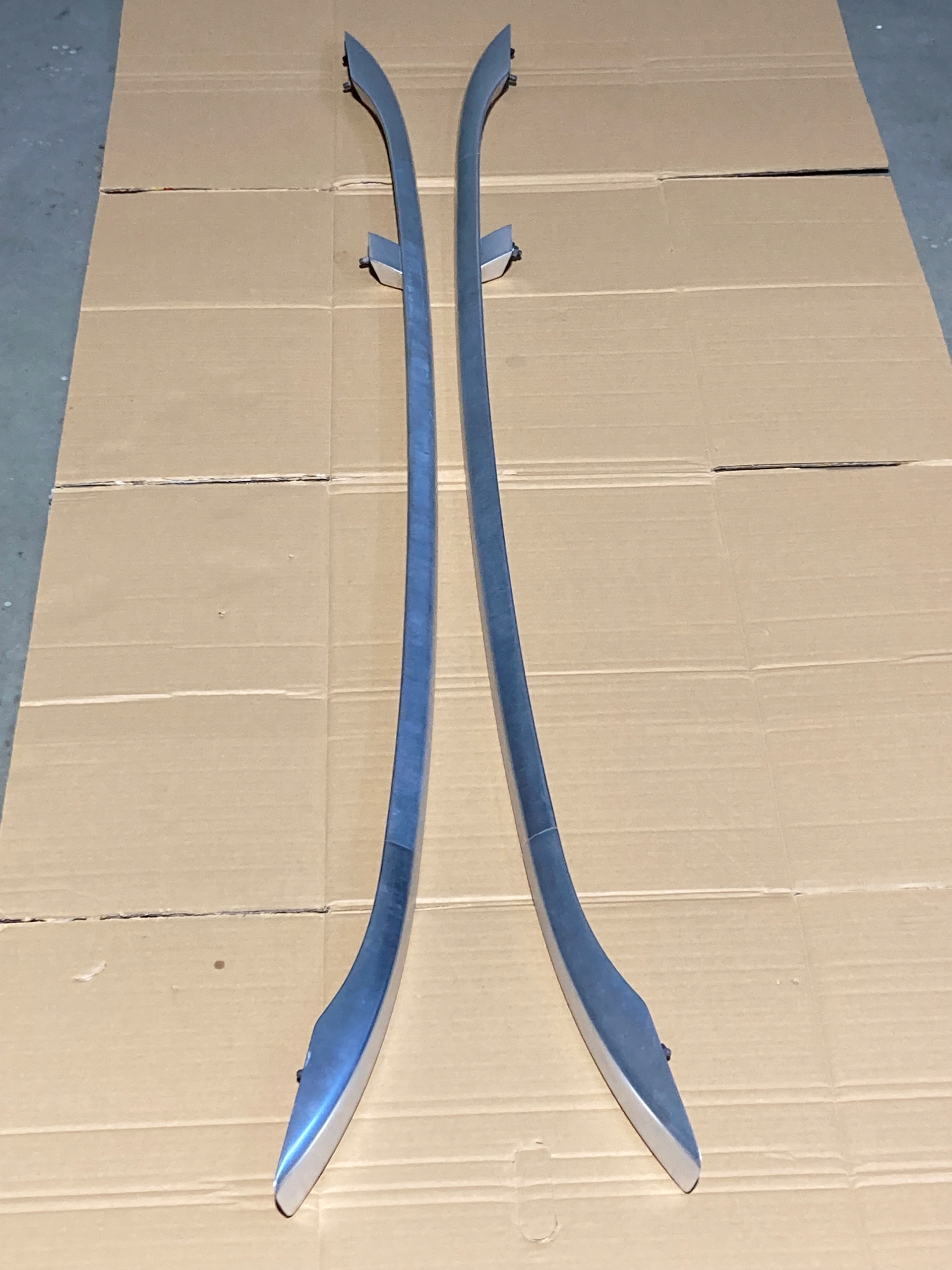 ХРОМИРОВАННЫЕ РЕЙЛИНГИ SKODA SUPERB II УНИВЕРСАЛ