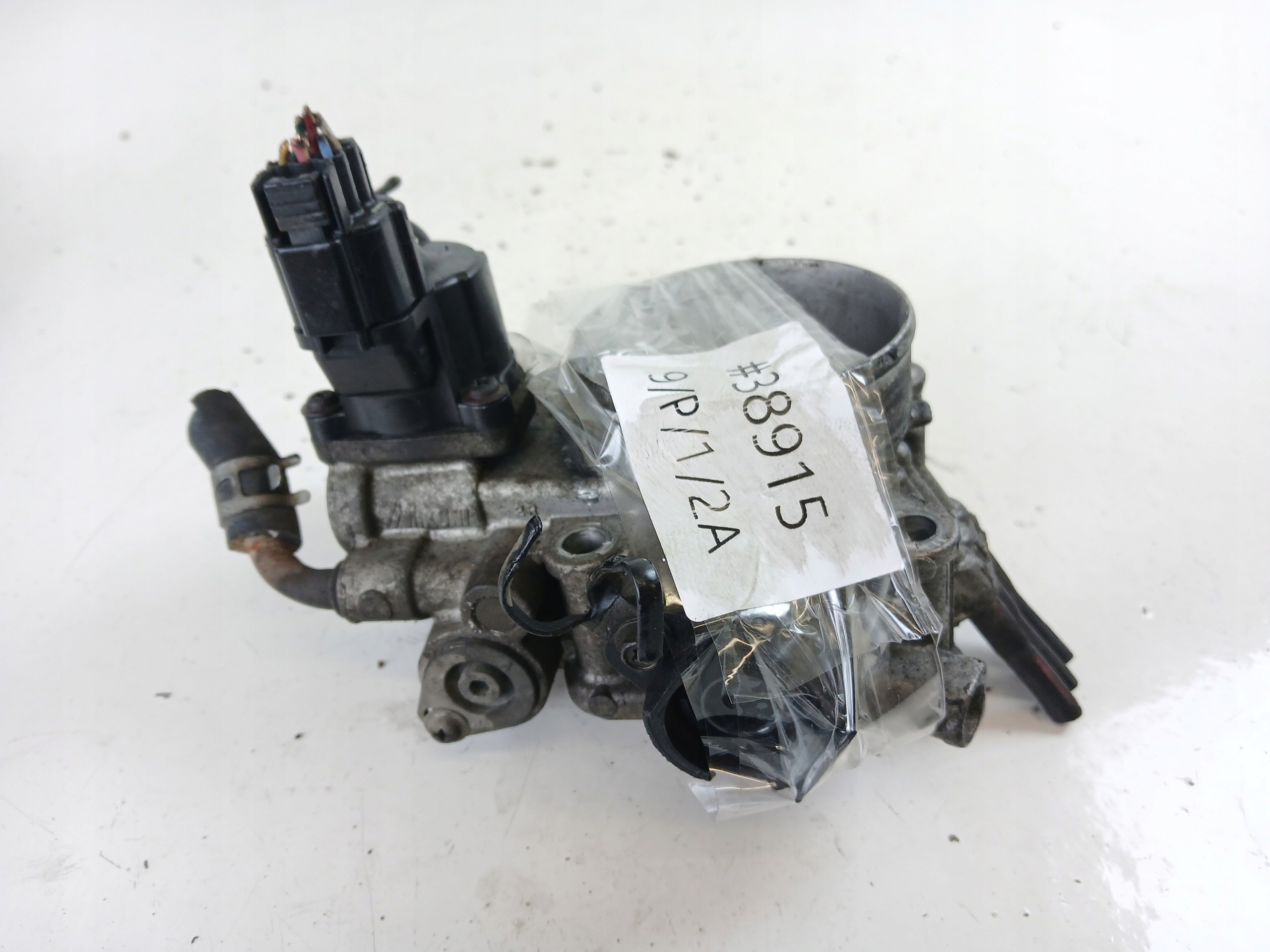 MITSUBISHI COLT V CJ 1.3 Valvola a farfalla AC46-324