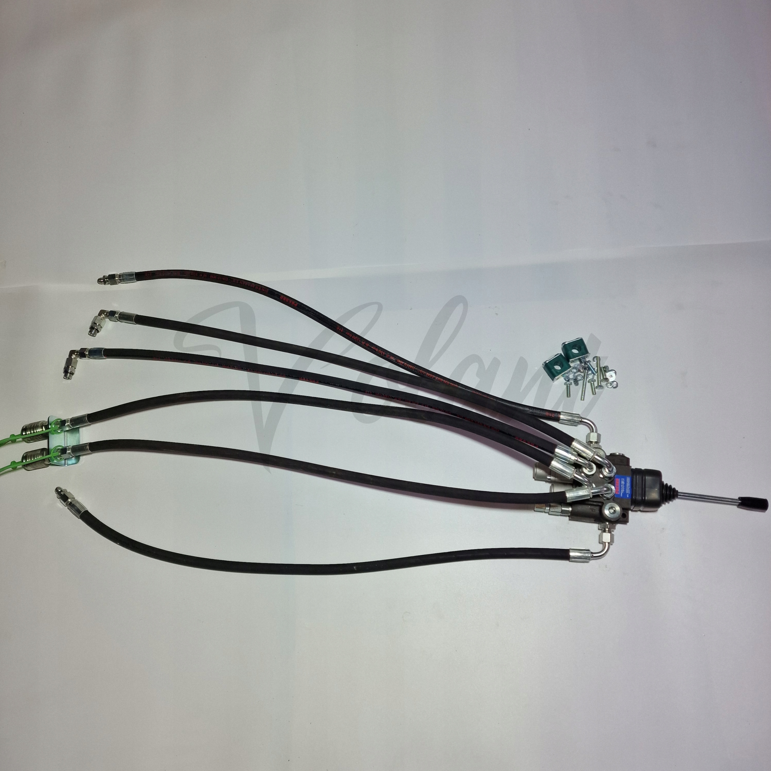 2SEKČNÍ Vnější Rozdělovač MF255 Ursus 3512 Kompletní Na Blatník