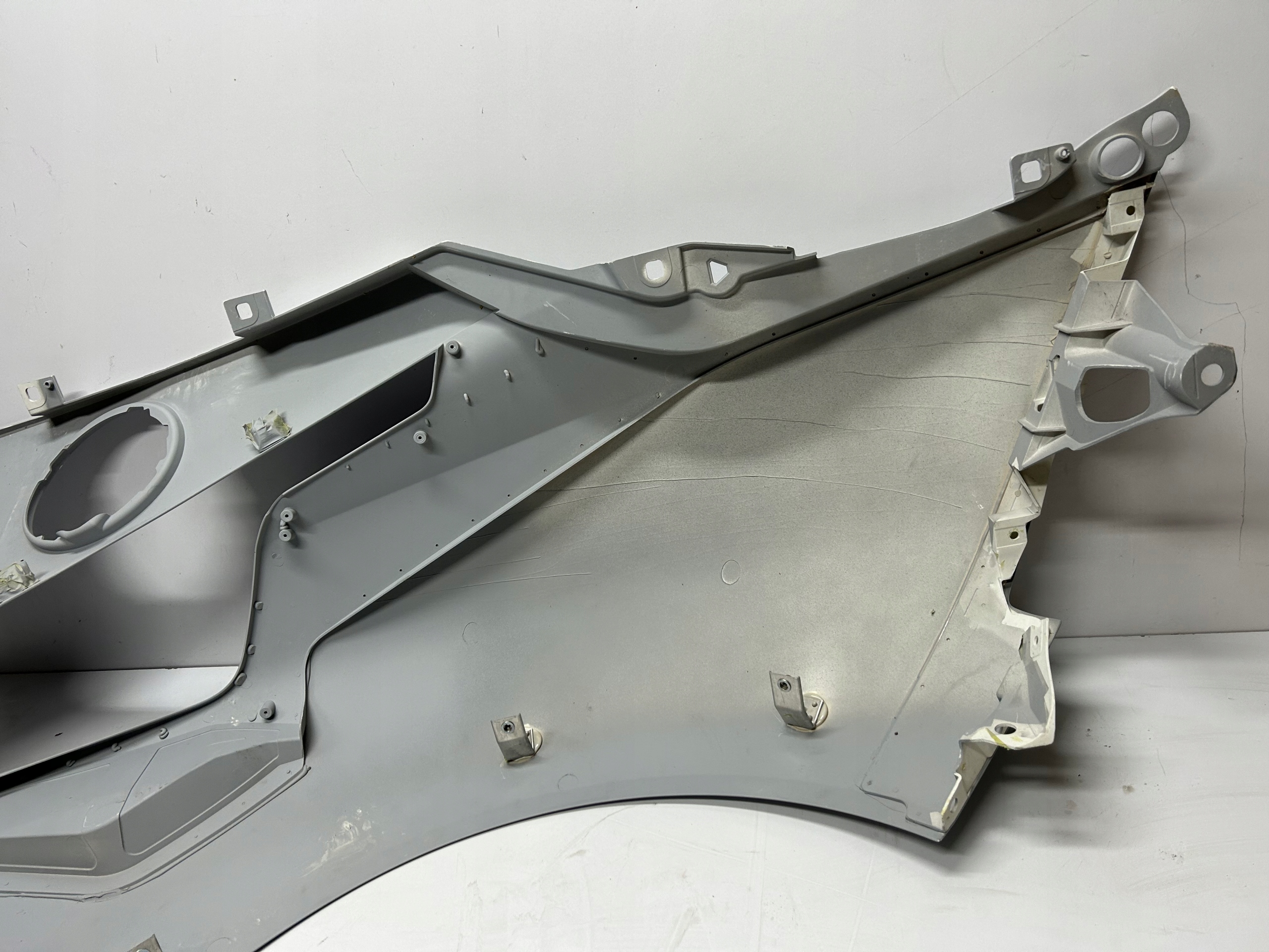 MASERATI MC20 Coupe parafango posteriore Destra Rear Right Fender