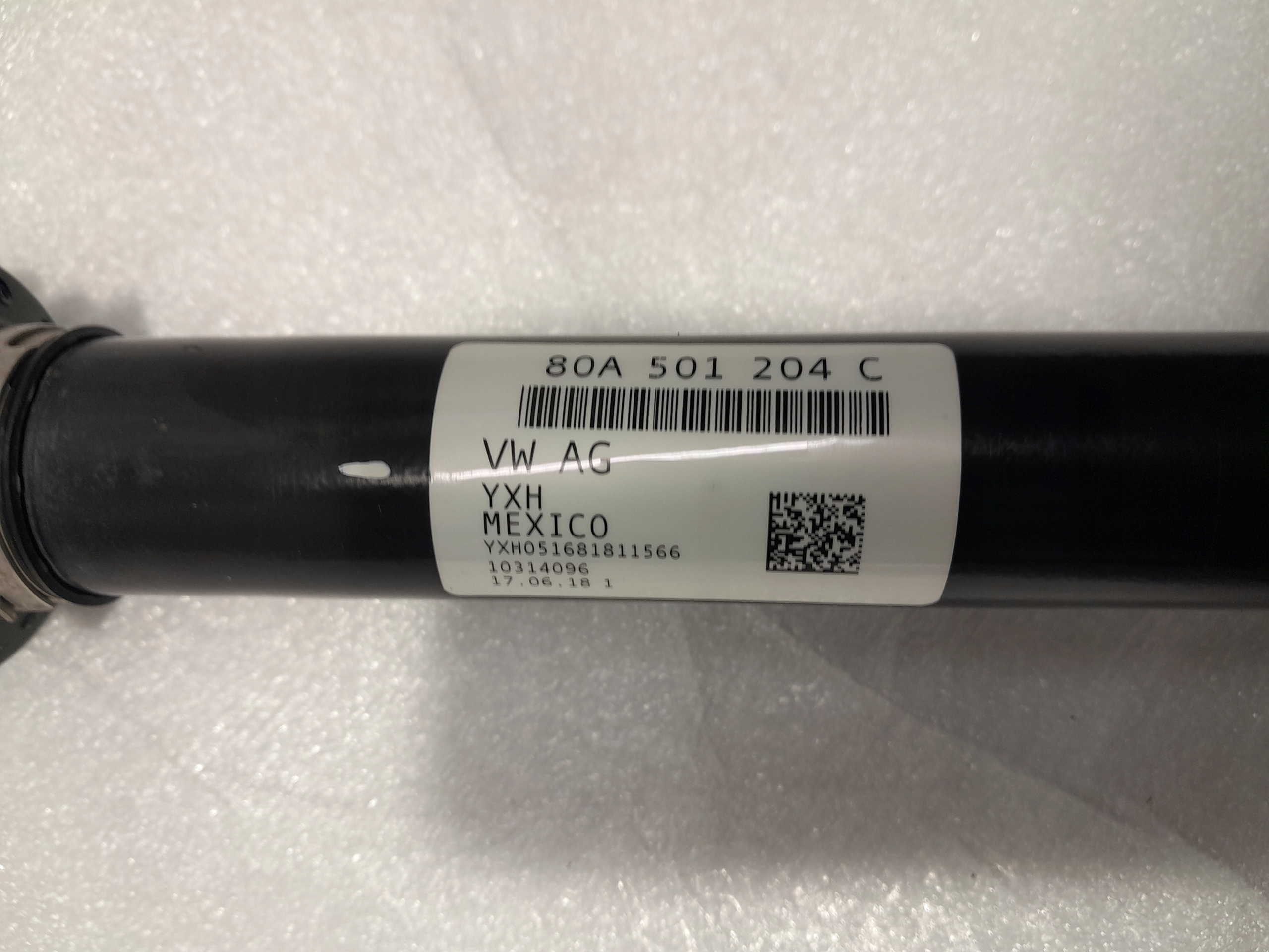 AUDI Q5 80A semi-axis right rear part 80A501204C