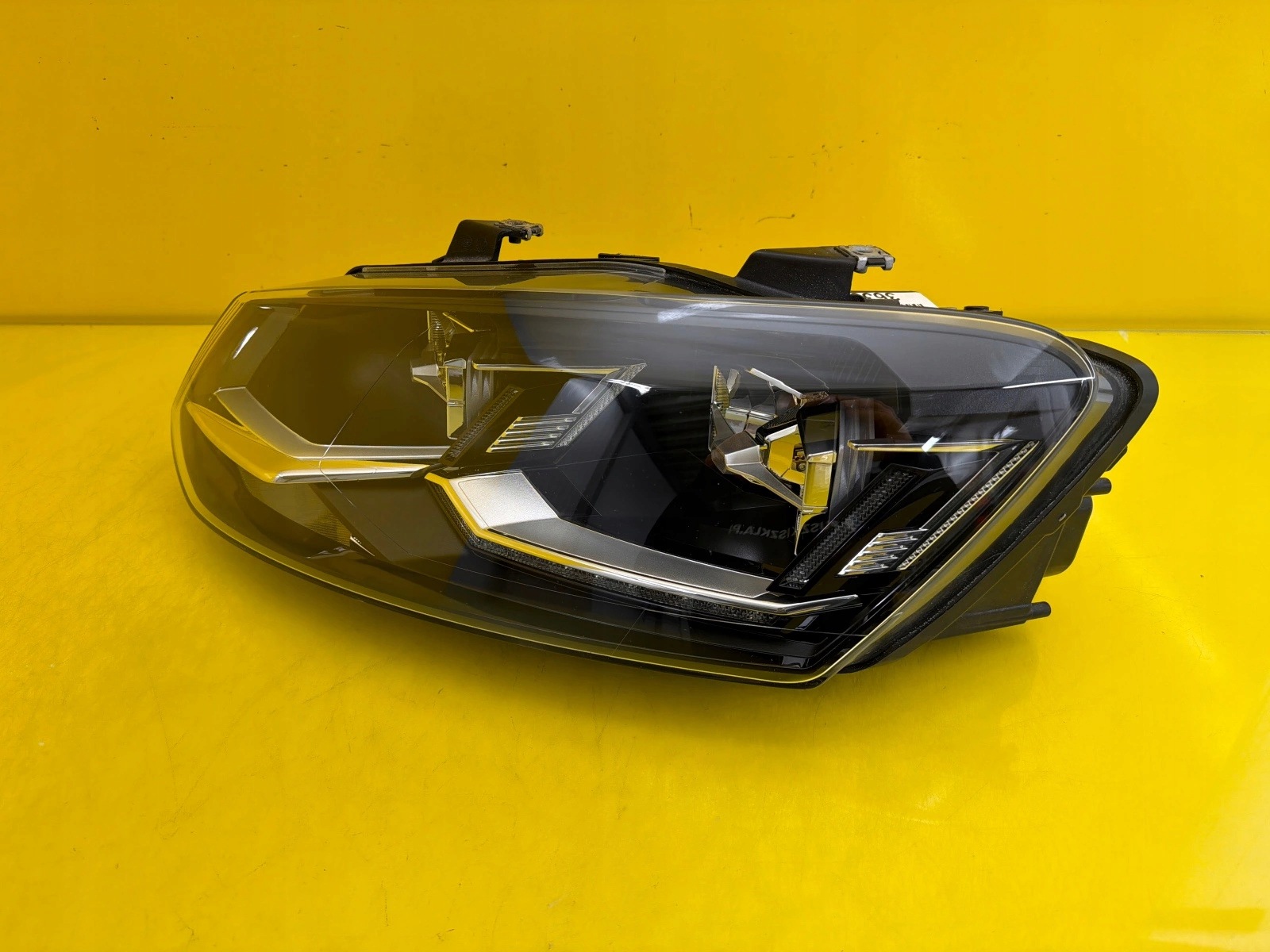 light left VW Polo V 6C Lift 2014- Full Led 6C1941036