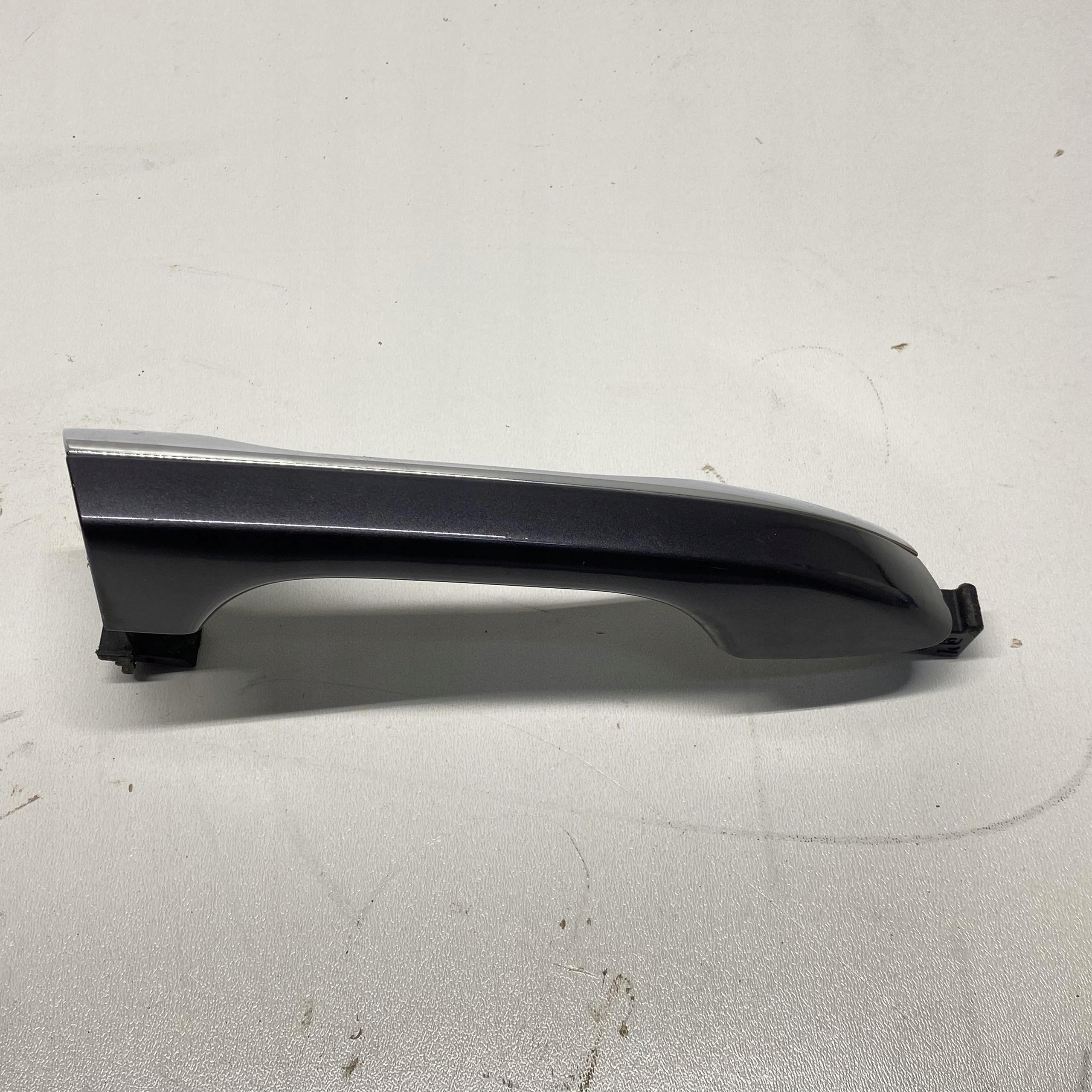 handle door right front KIA SPORTAGE IV colour BE CHROM 15